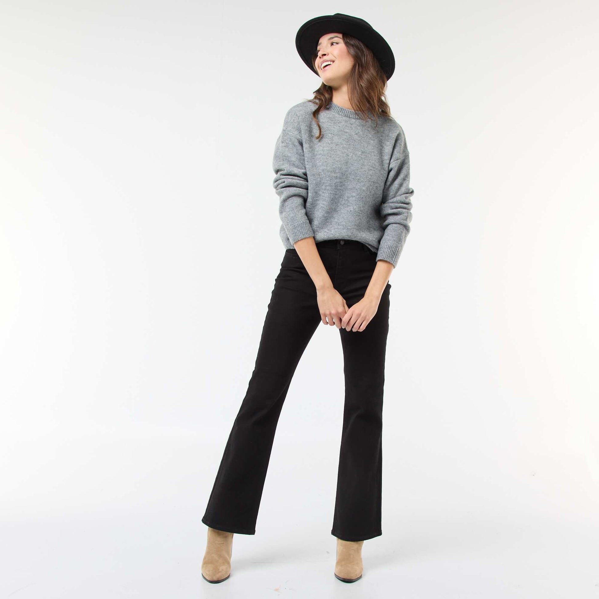 Pull matière douce col rond GRIS