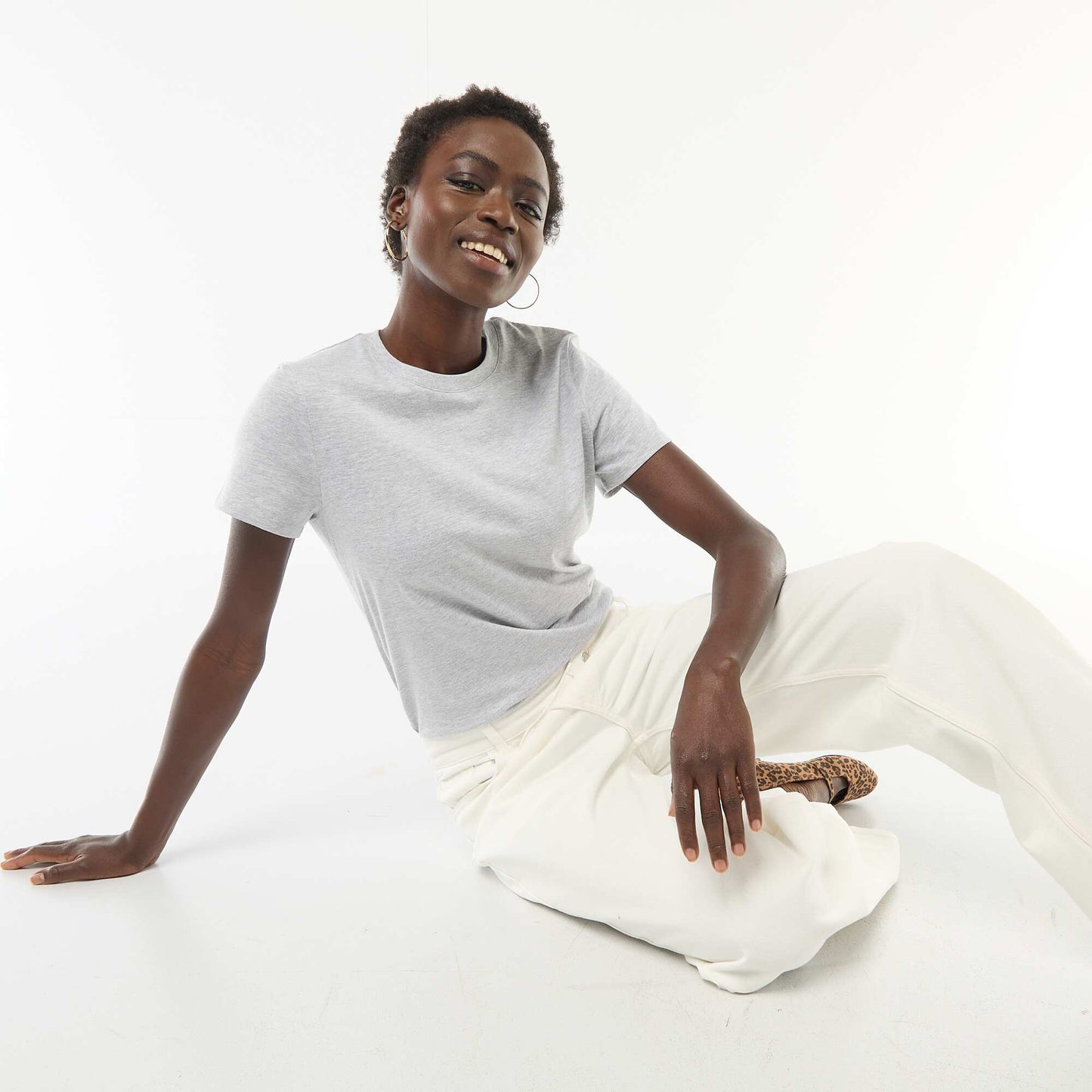 Tee-shirt en jersey manches courtes GRIS