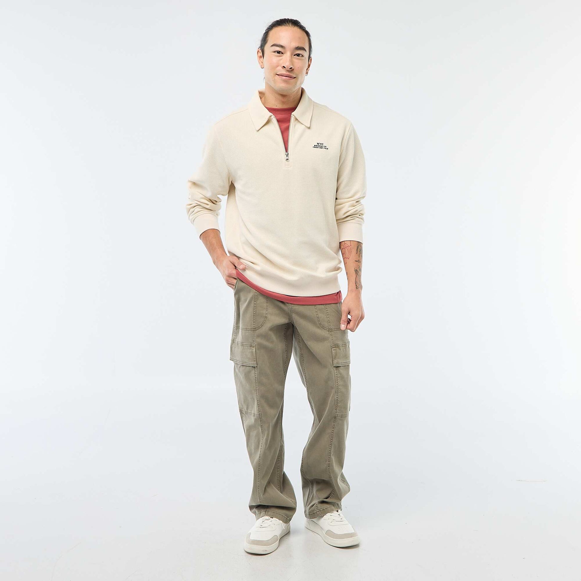 Pantalon multipoches uni coupe droite / Regular Fit KAKI