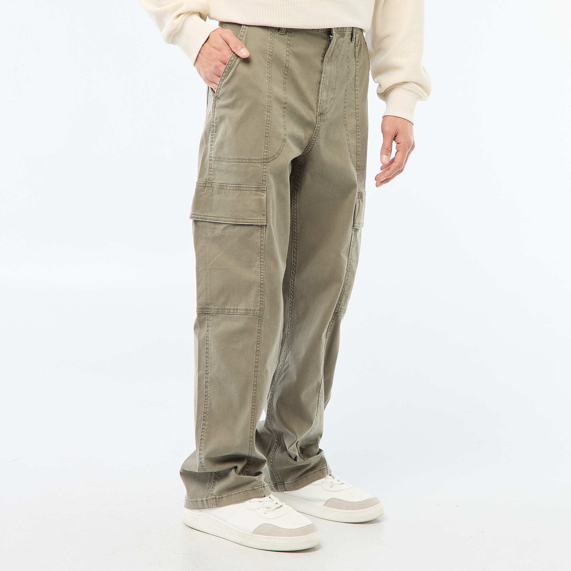 Pantalon multipoches uni coupe droite / Regular Fit KAKI