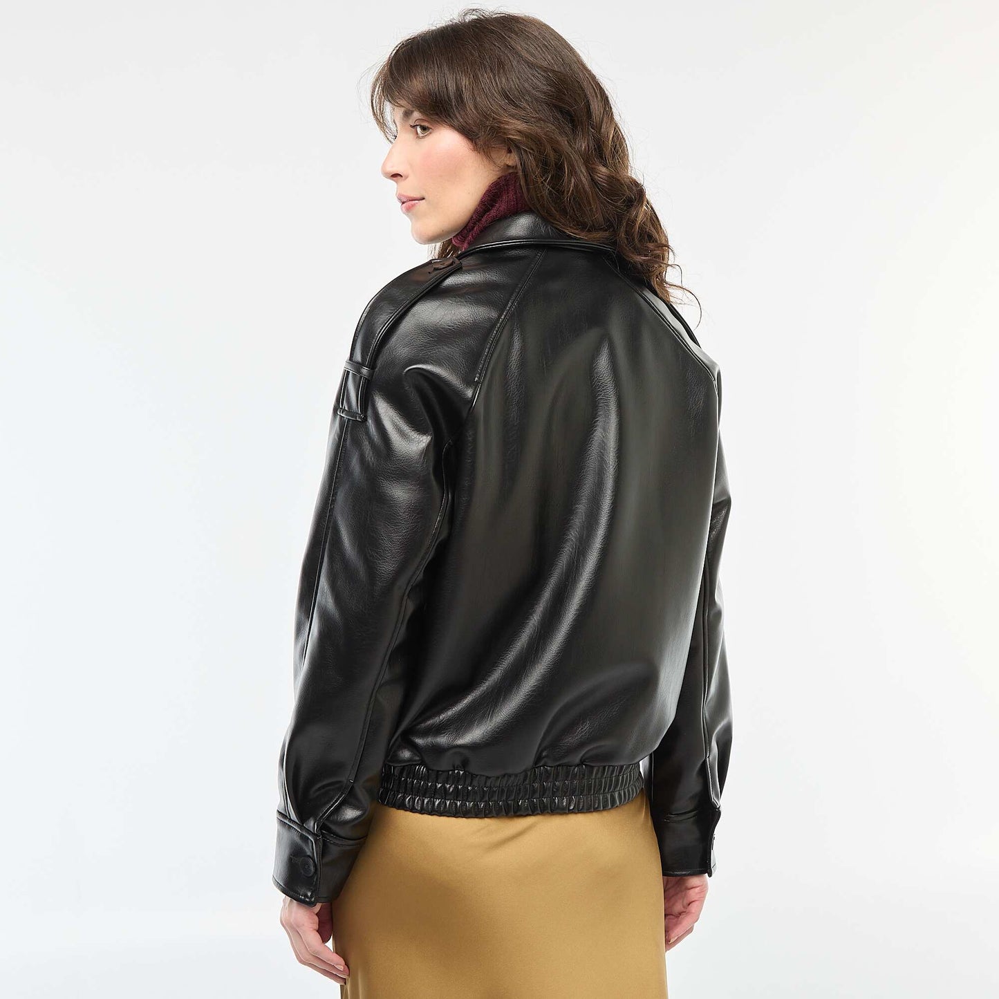 Blouson en simili avec ouverture zippée NOIR