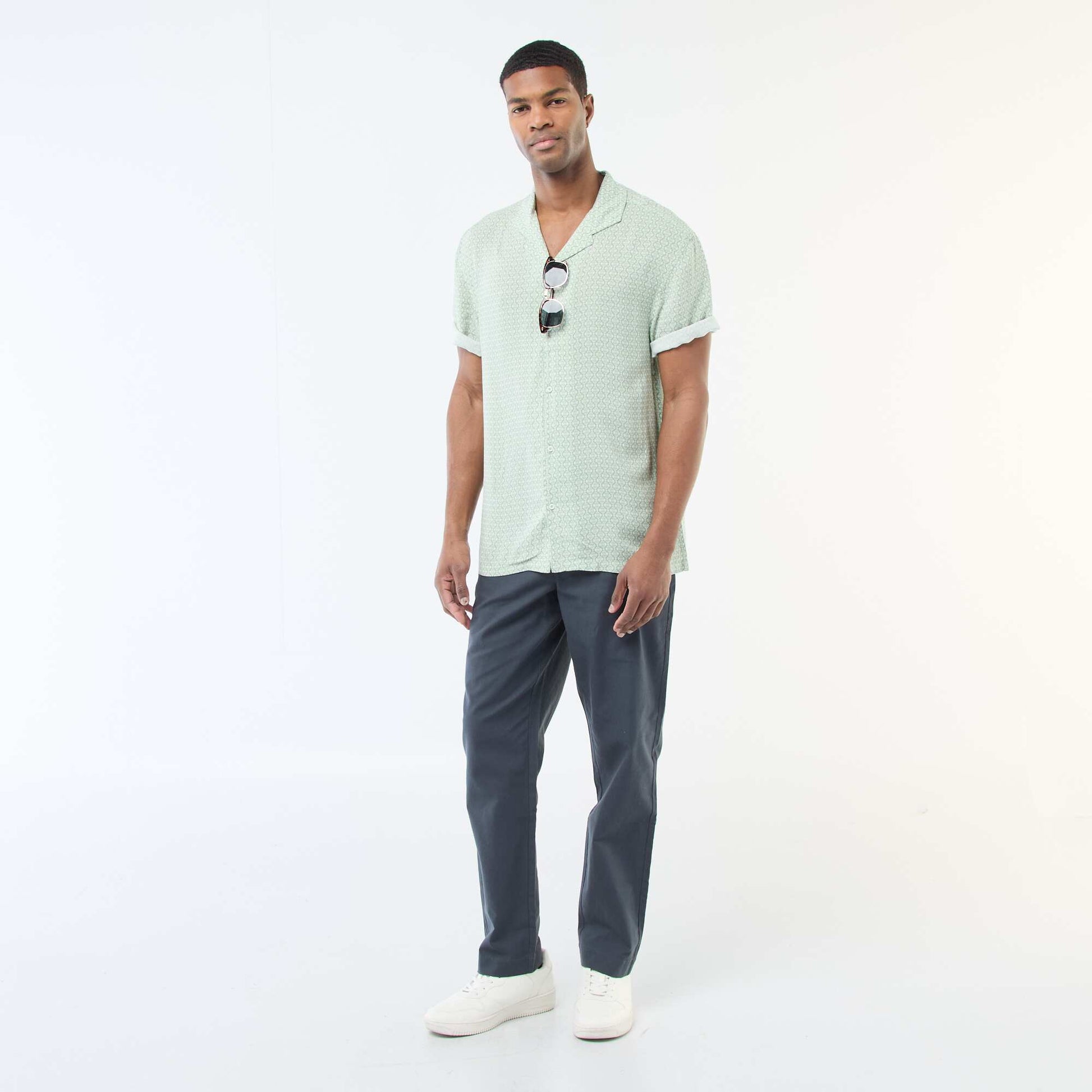 Chemise à manches courtes légère avec motif VERT