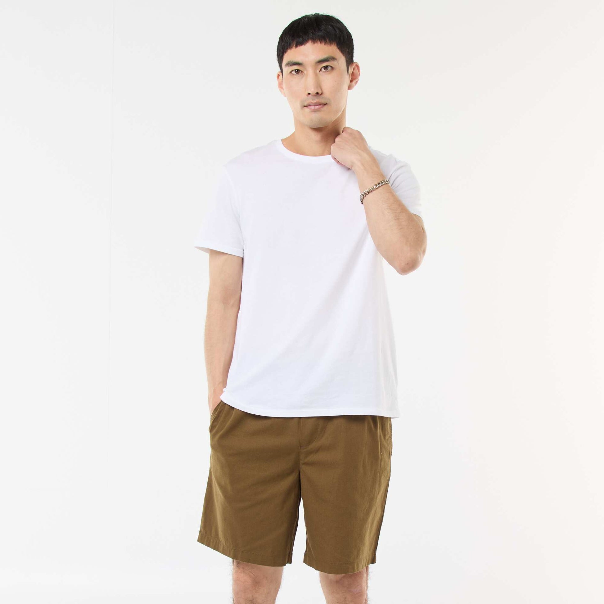 Bermuda uni en coton et lin VERT