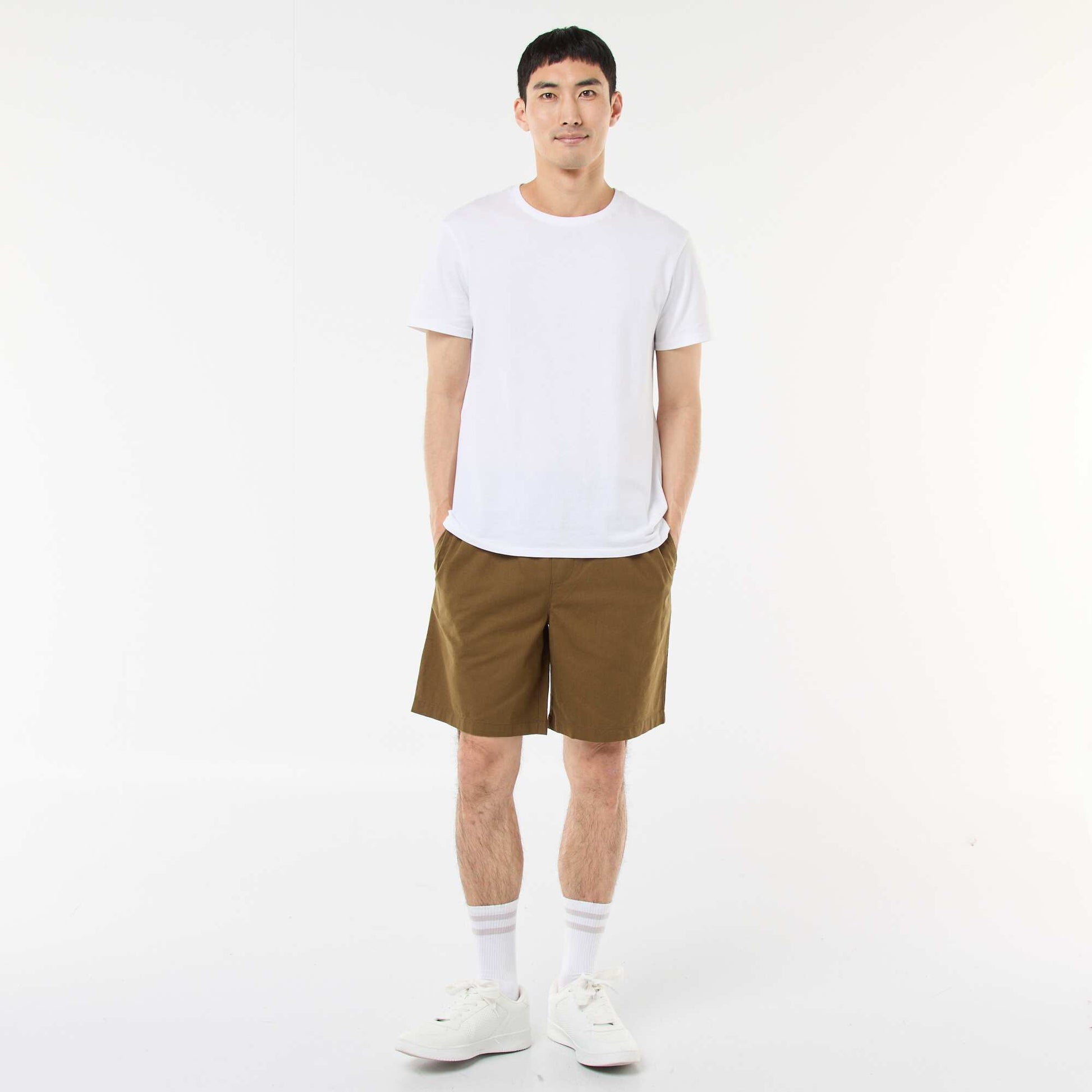 Bermuda uni en coton et lin VERT