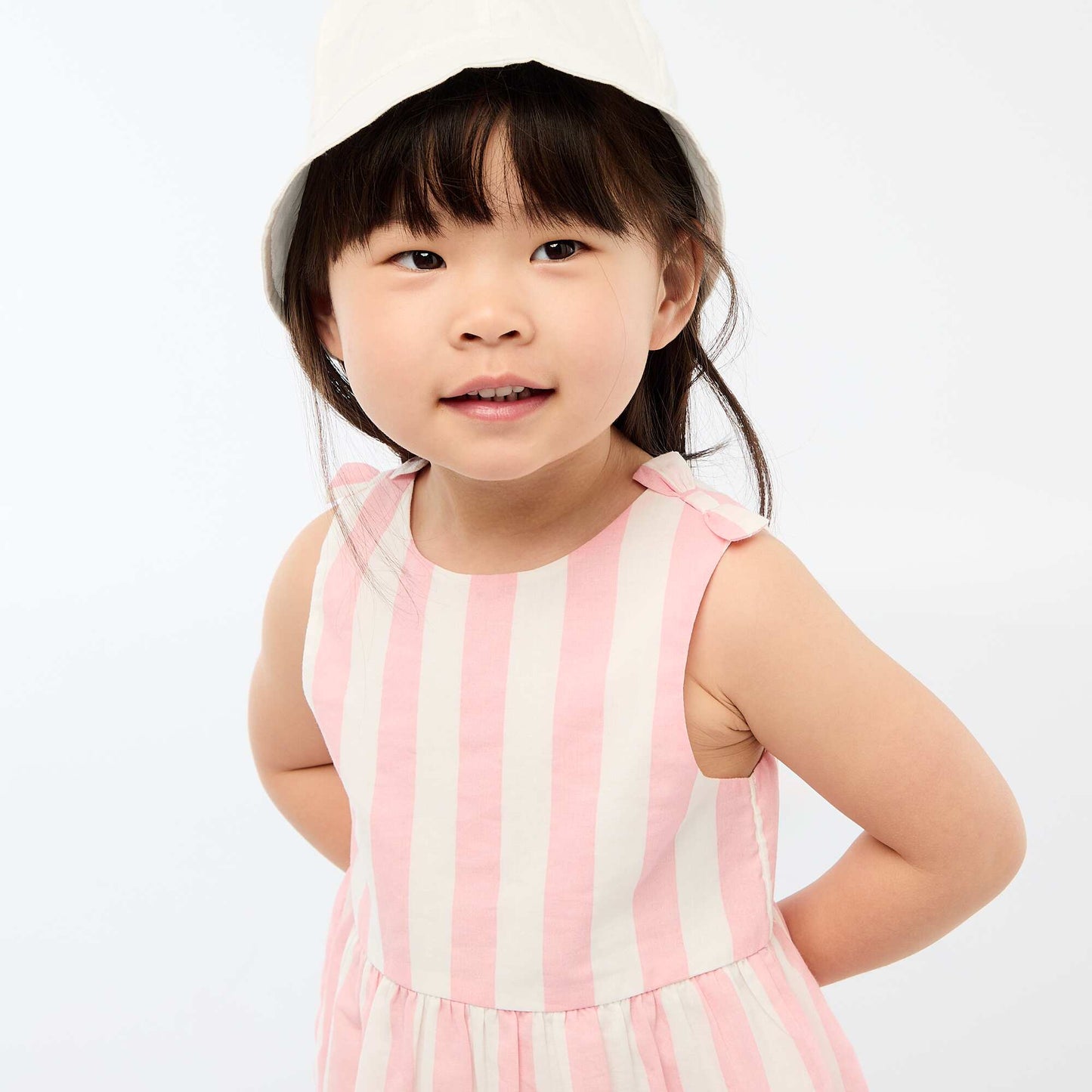 Robe coupe évasée sans manches ROSE