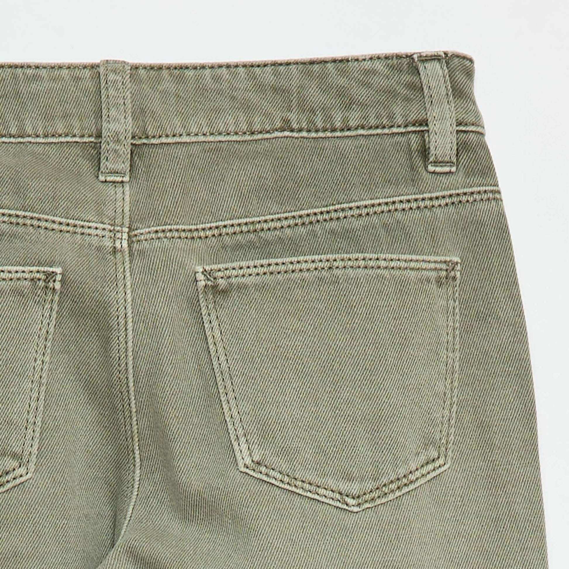 Pantalon en denim multipoches VERT