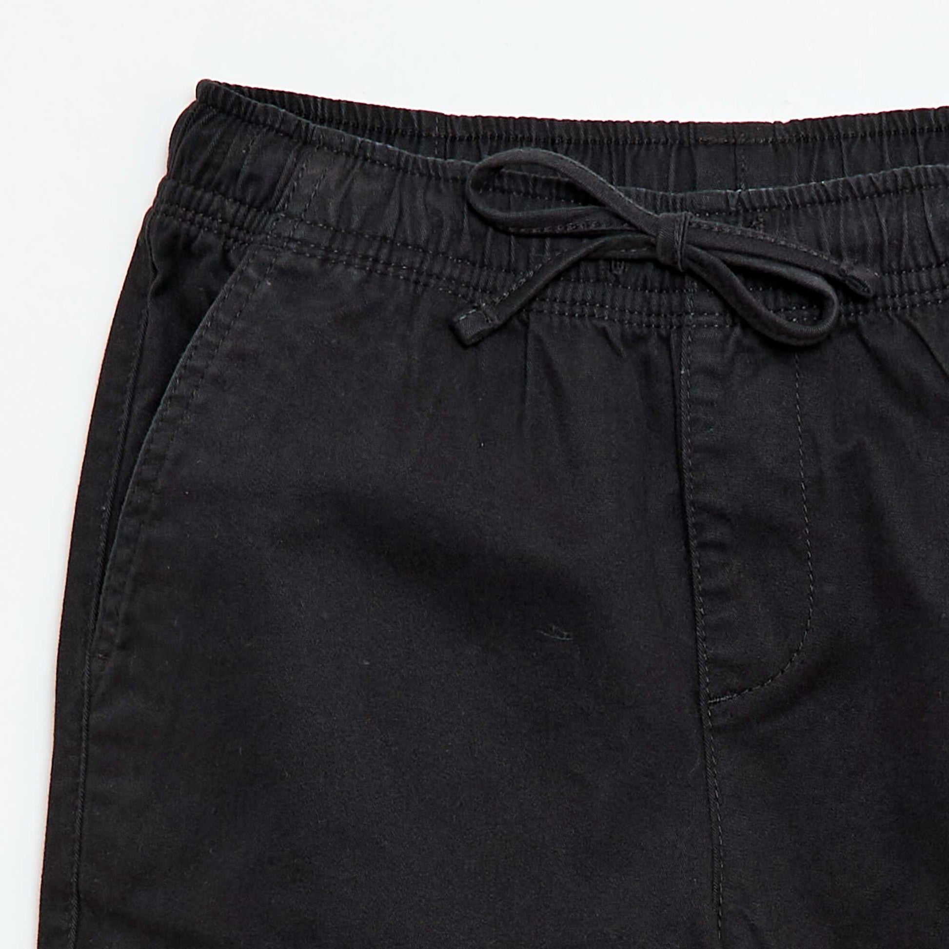 Pantalon stretch uni multipoche NOIR