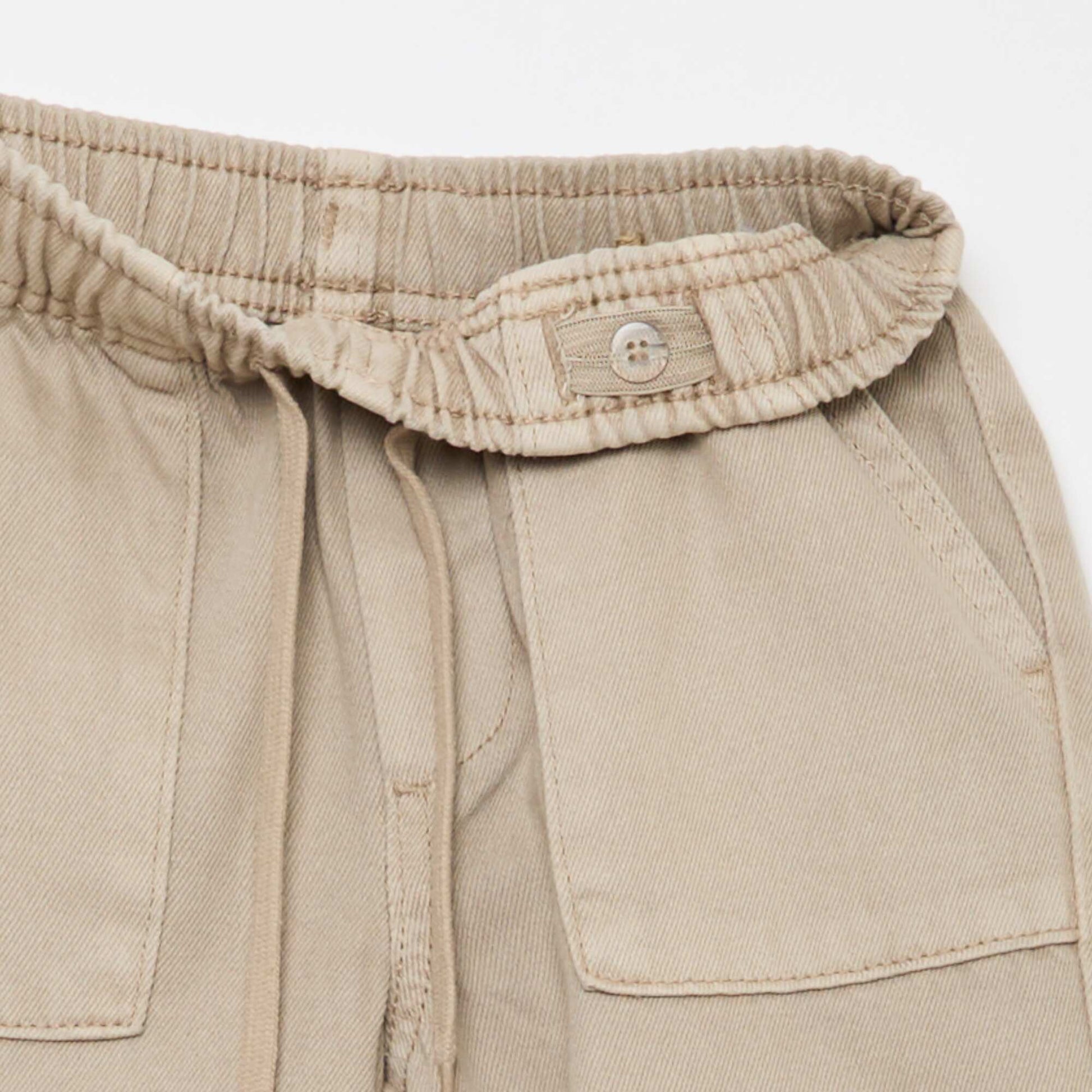 Pantalon poches rectangulaires - Coupe + ajustée BEIGE