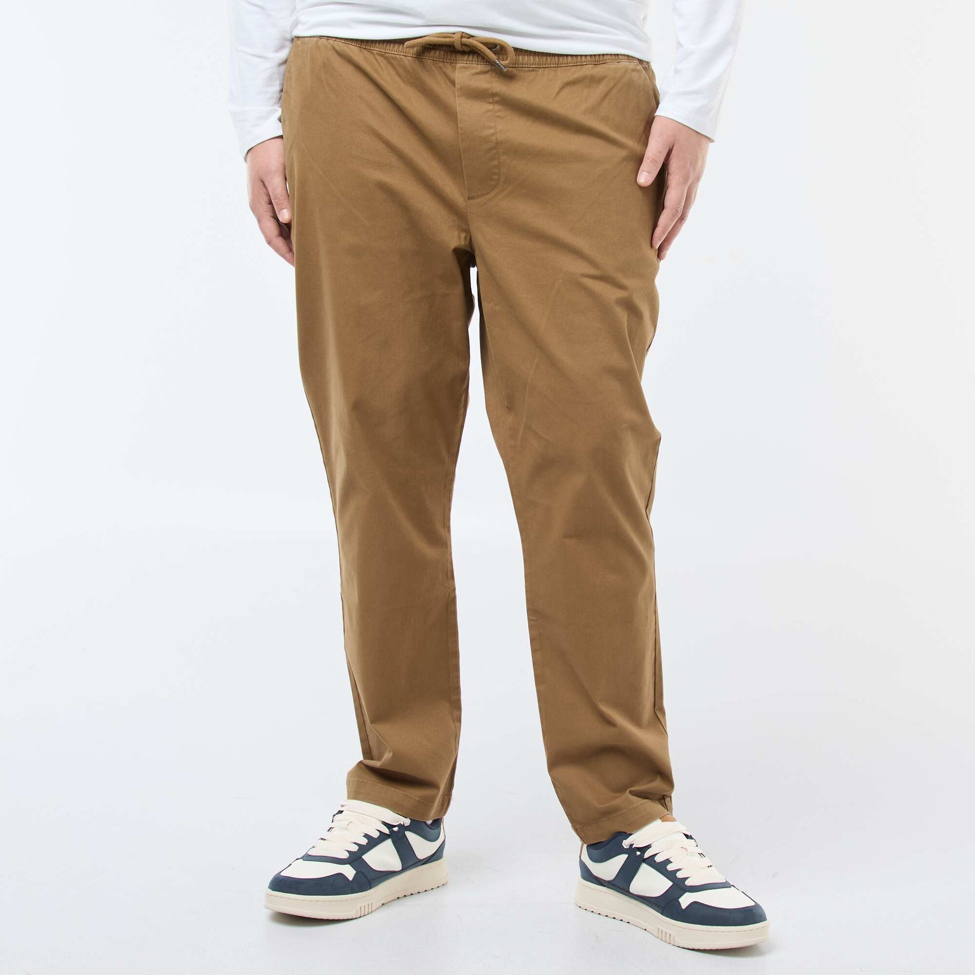 Pantalon avec cordons en coton uni MARRON