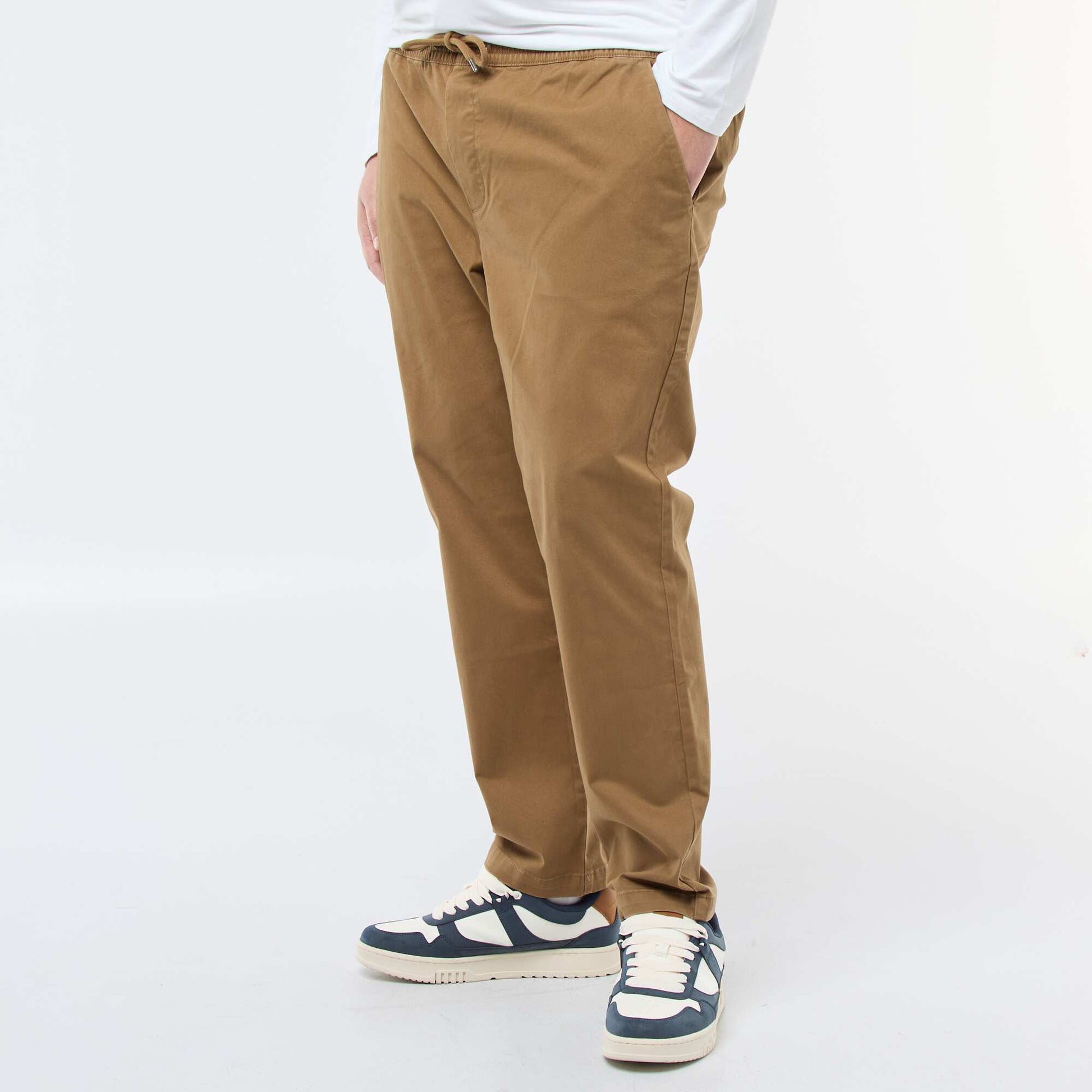 Pantalon avec cordons en coton uni MARRON