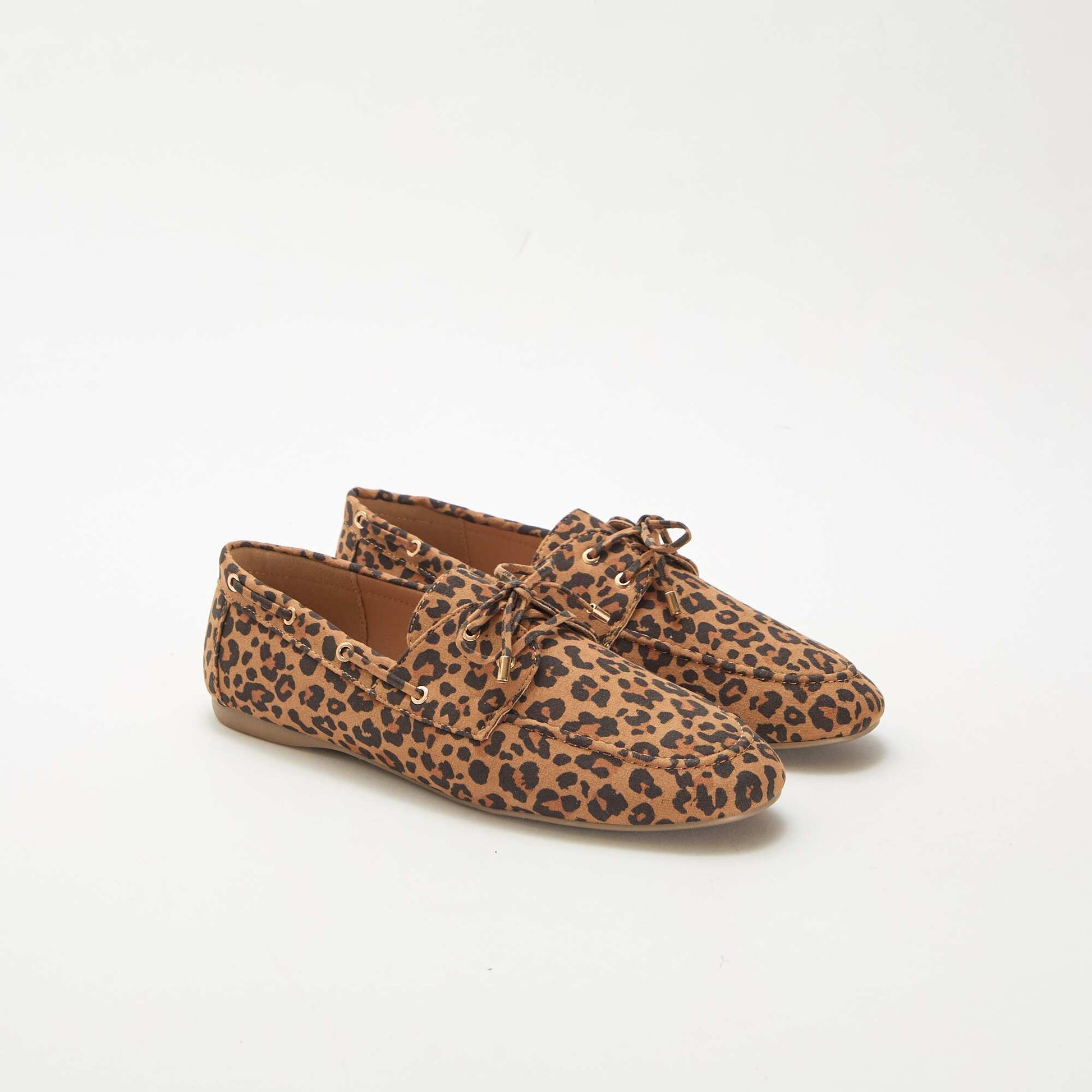 Chaussures bateau en léopard MARRON