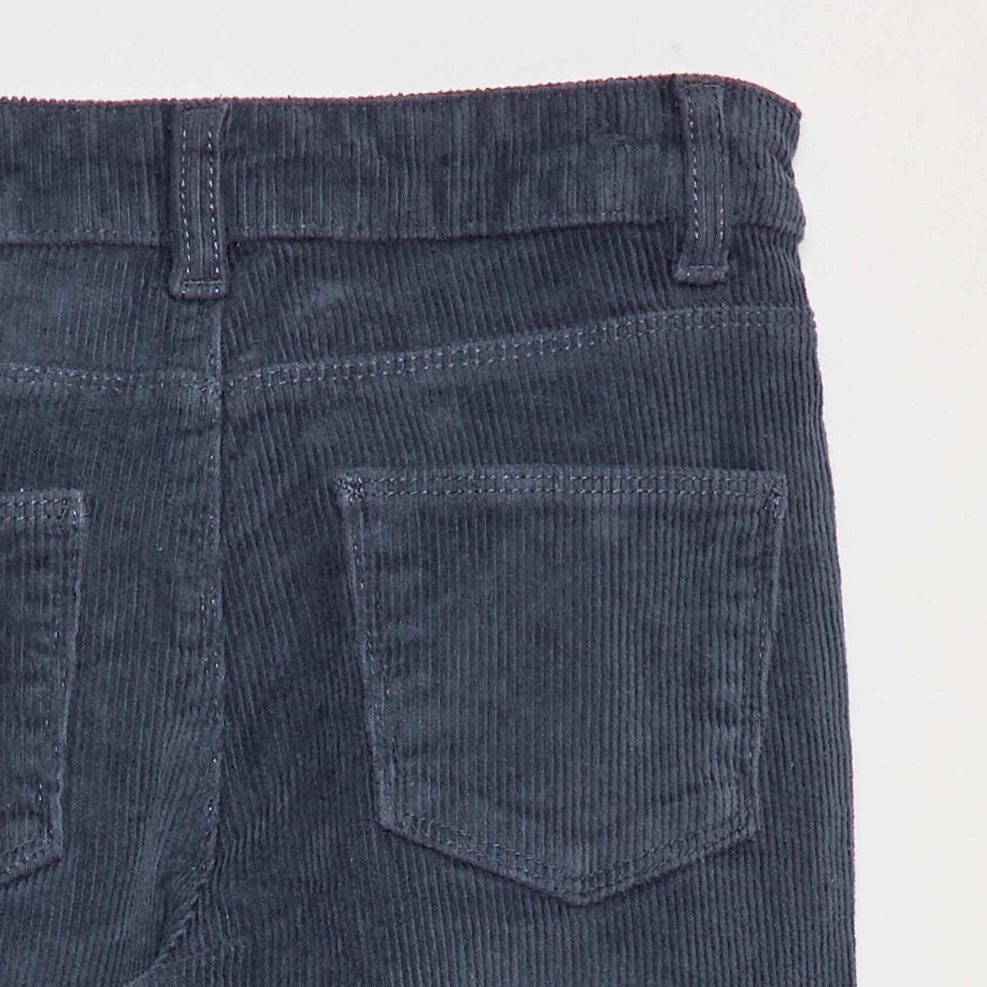 Pantalon en velours coupe flare GRIS