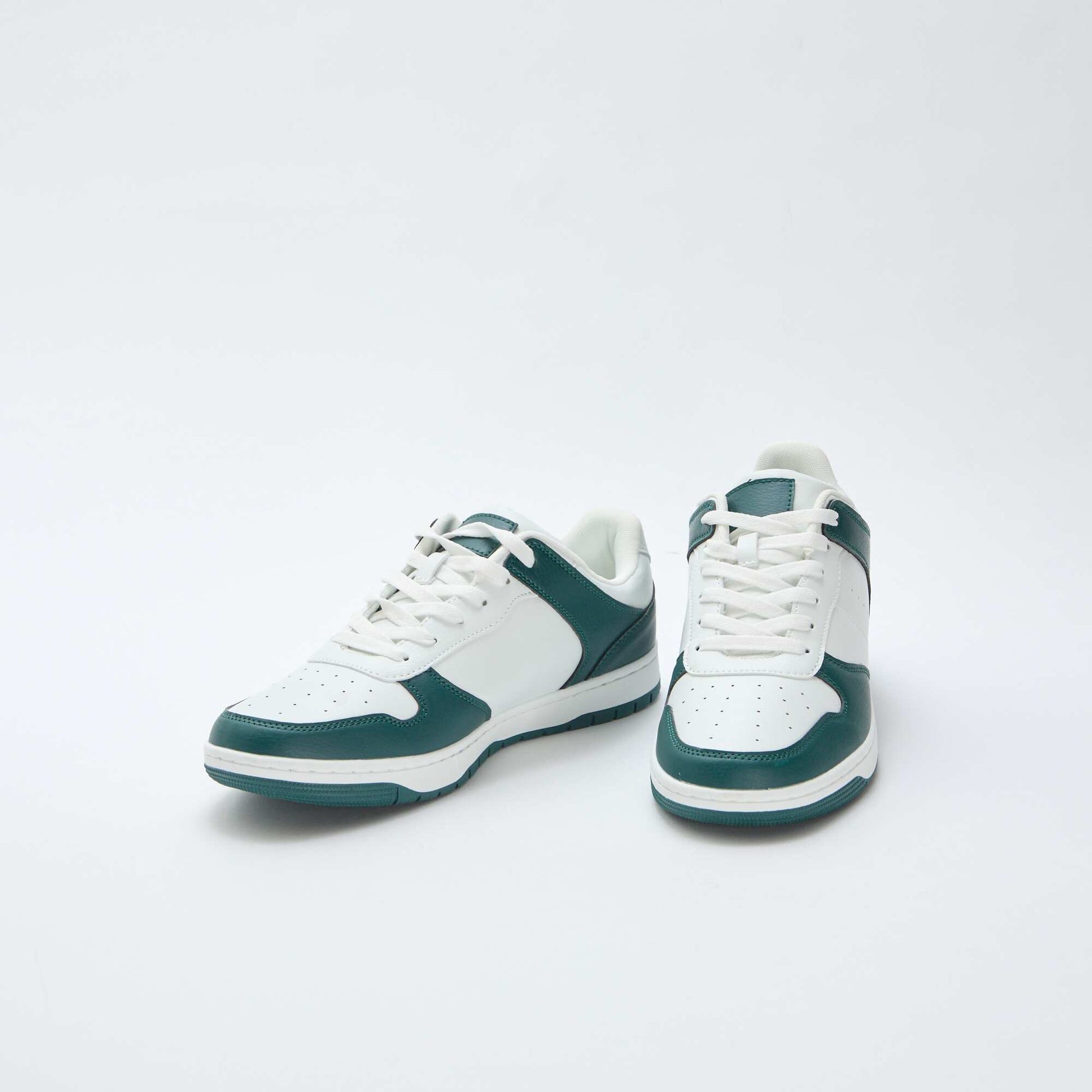 Baskets basses bicolores VERT