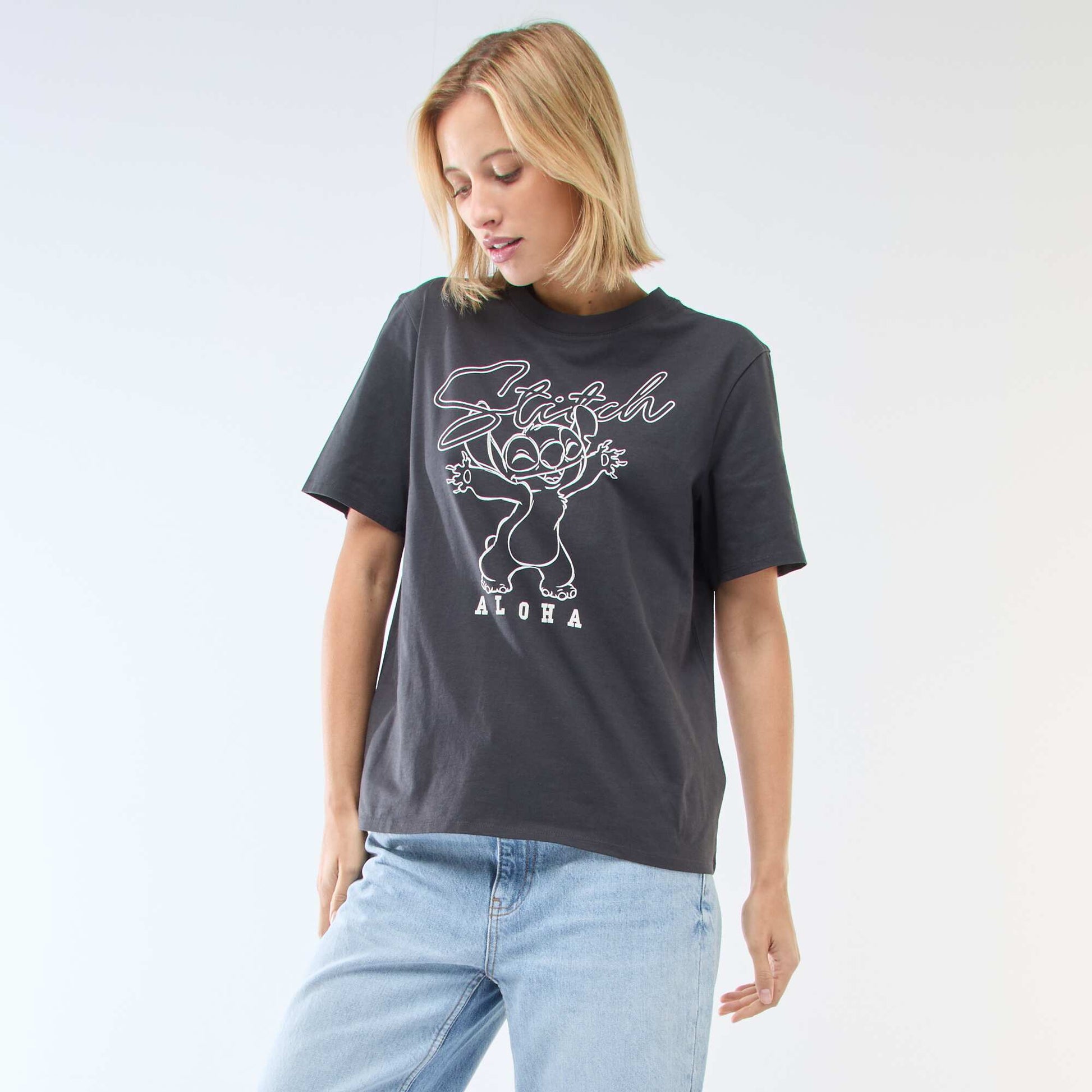 Tee-shirt droite imprimé 'Stitch' NOIR