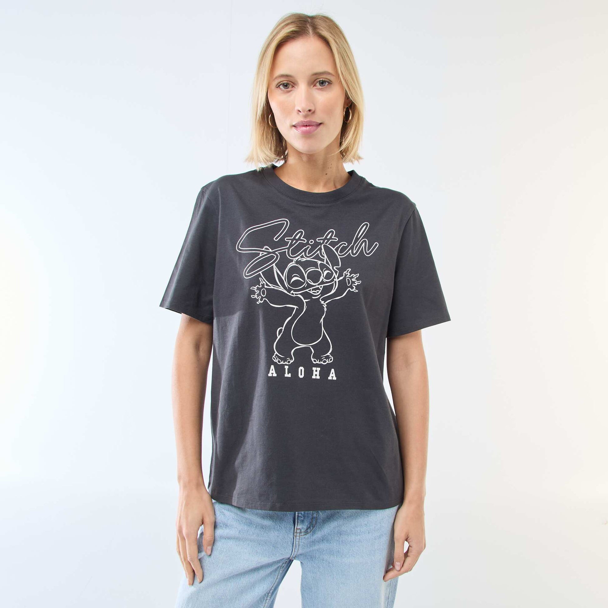 Tee-shirt droite imprimé 'Stitch' NOIR