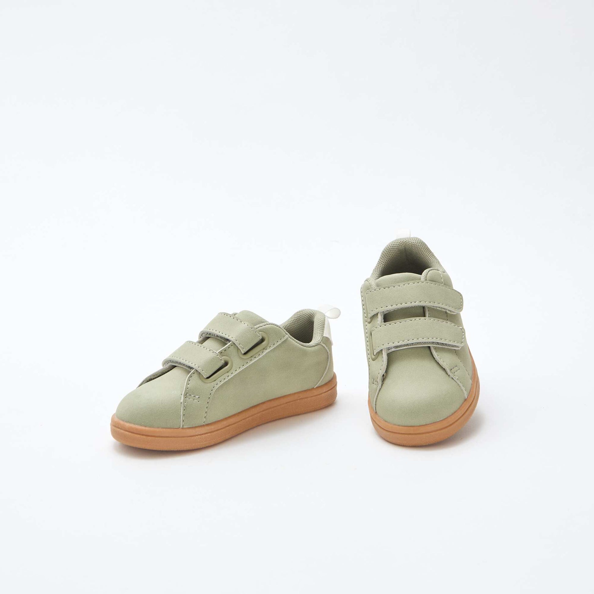 Baskets basses à scratch suédine bicolore VERT