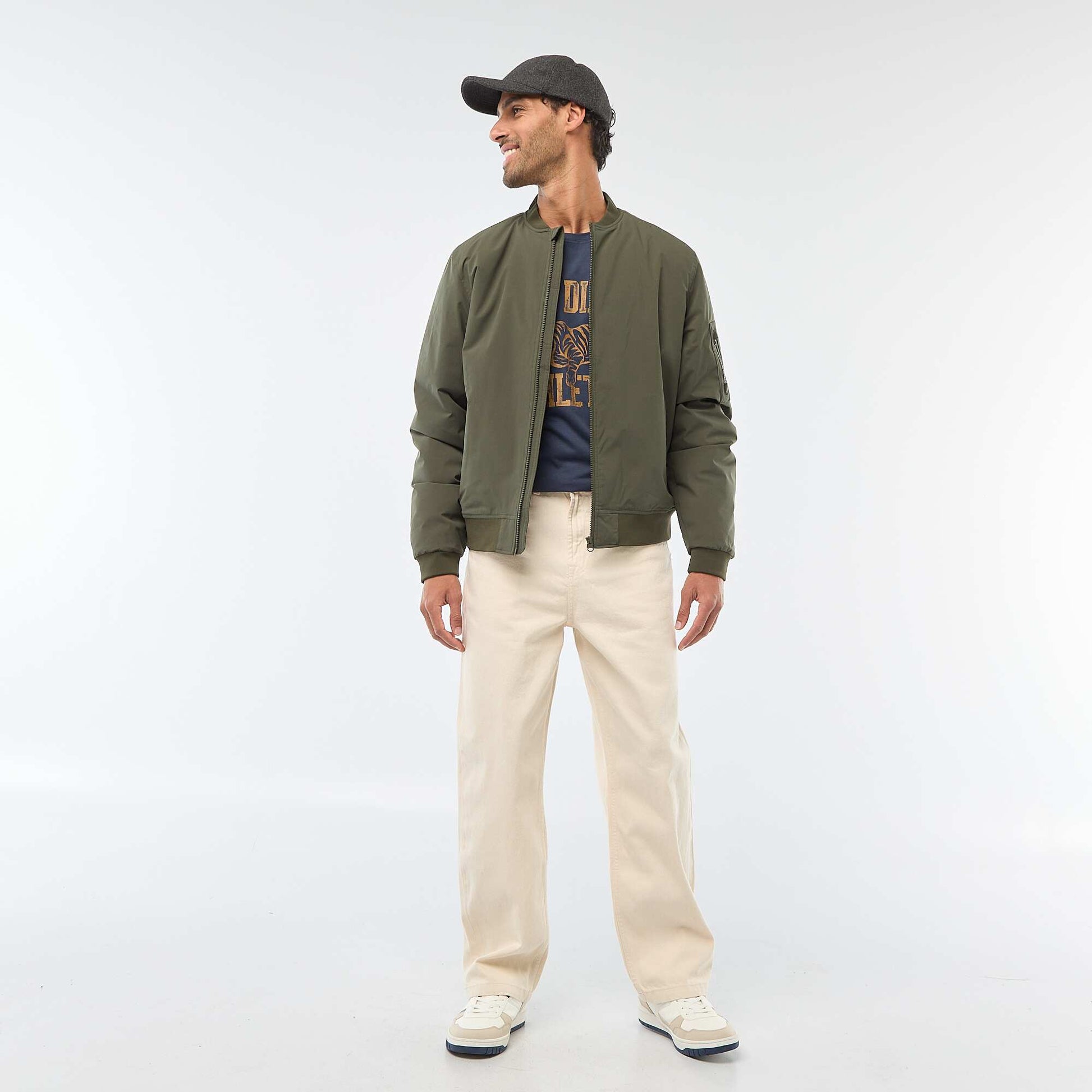 Blouson style aviateur avec poche zippée sur la manche KAKI