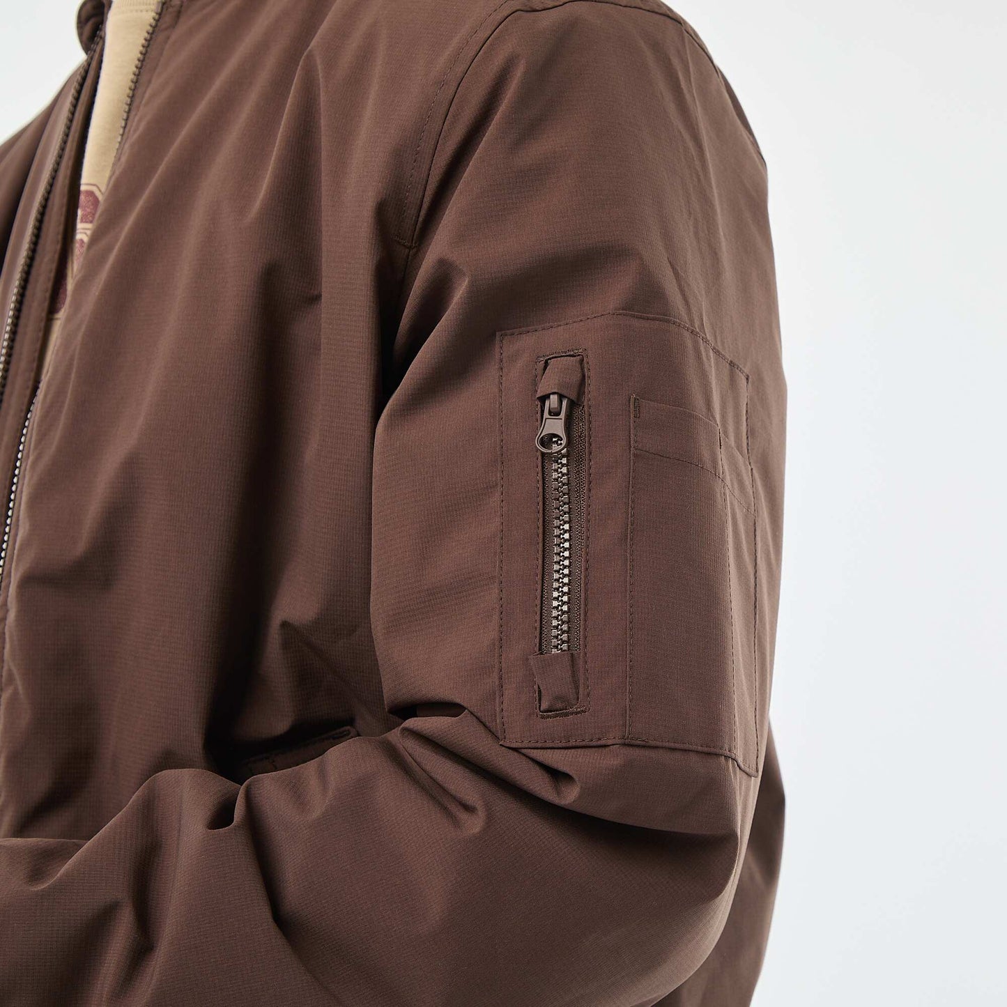 Blouson style aviateur avec poche zippée sur la manche MARRON