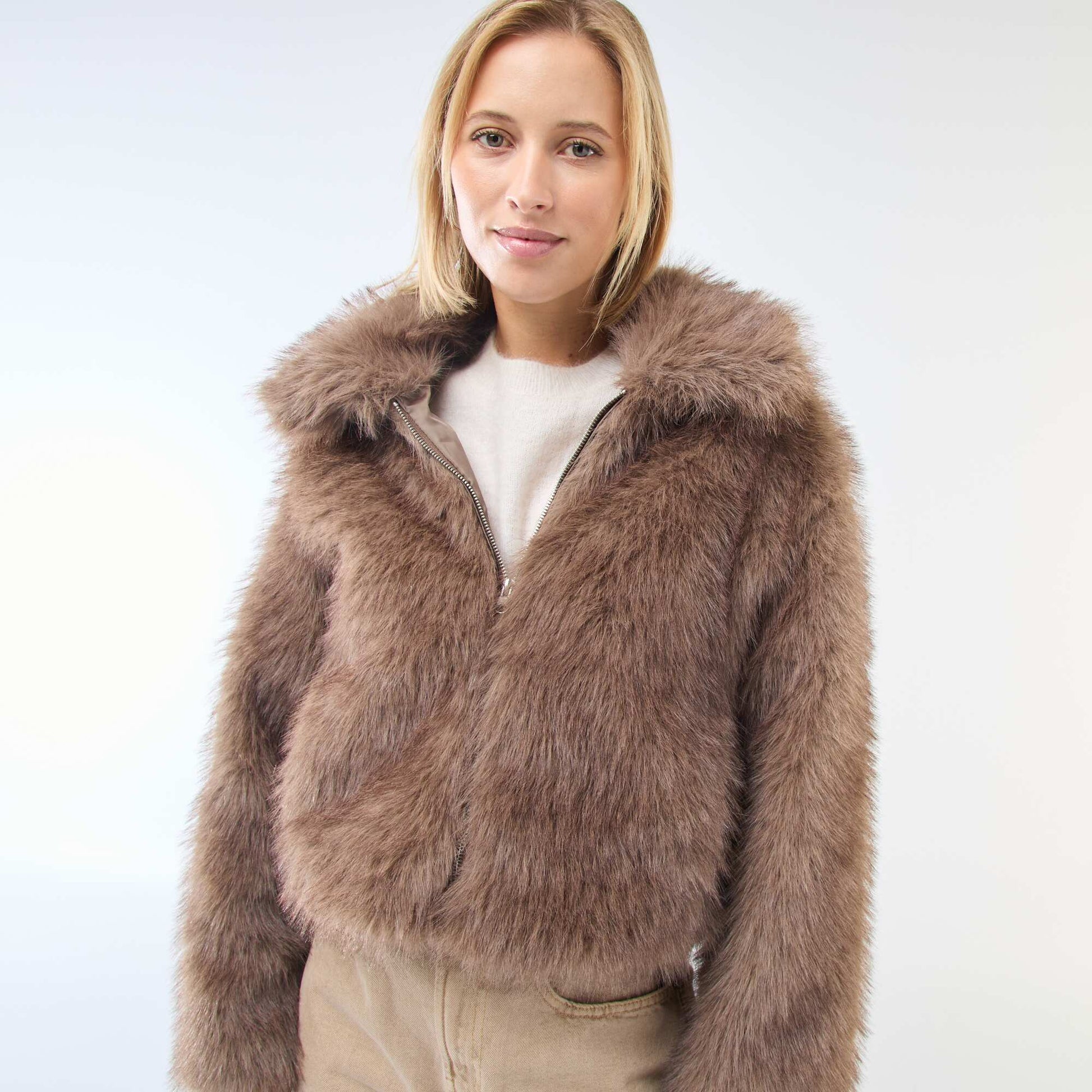 Blouson court imitation fourrure MARRON