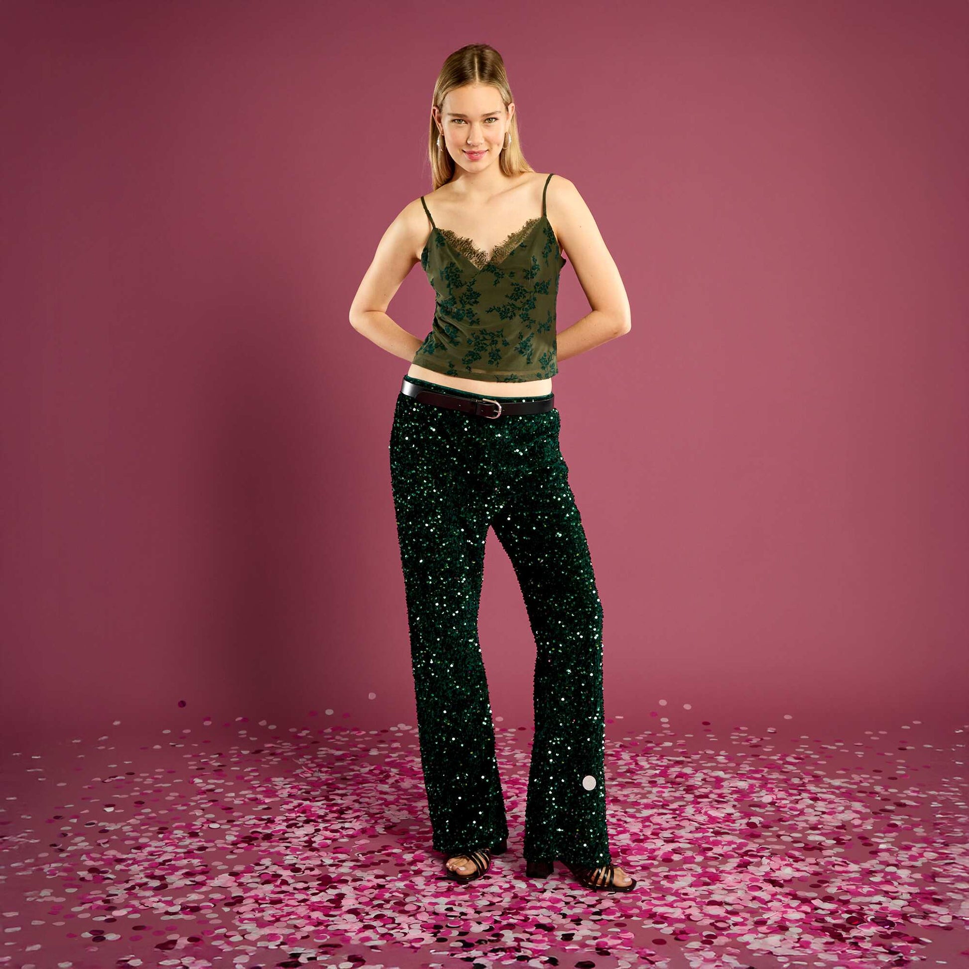 Pantalon flare à sequins VERT
