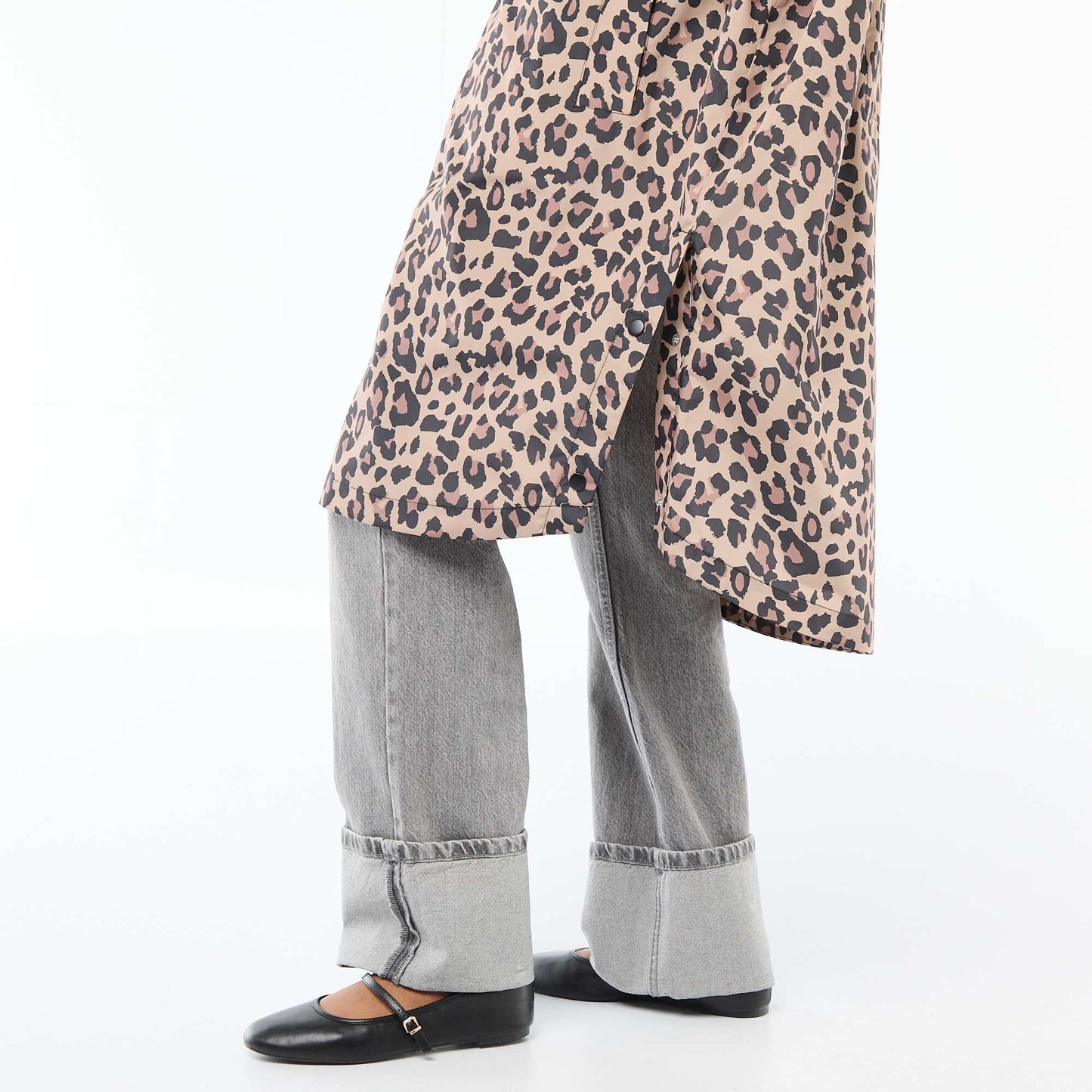 Cape de pluie déperlante avec capuche avec astuce pliage sur elle-même BEIGE