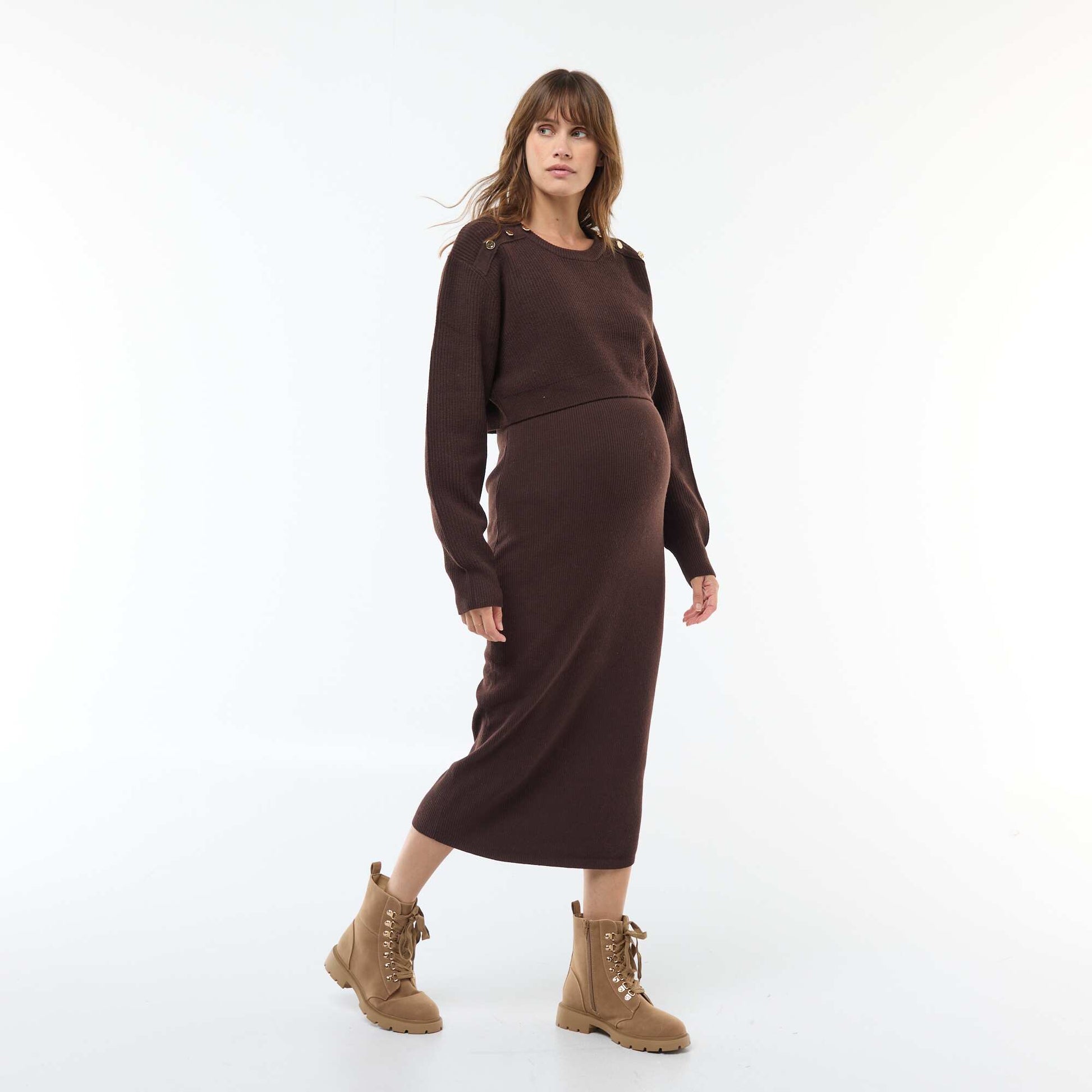 Robe midi côtelée + pull cropped de maternité MARRON