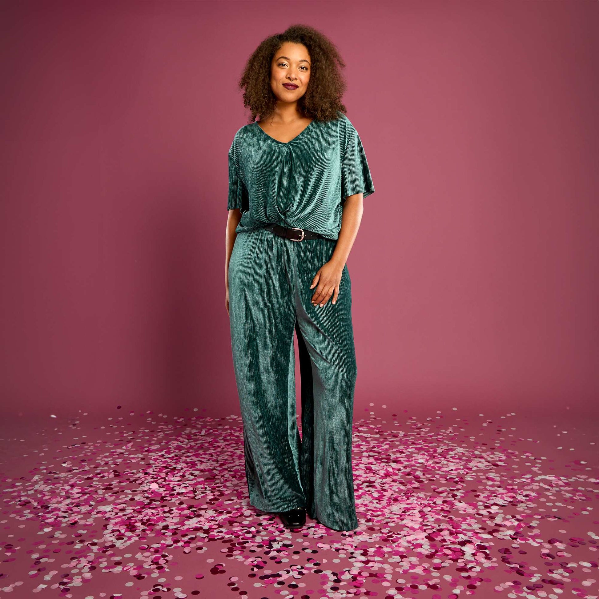 Pantalon large en velours côtelé uni VERT