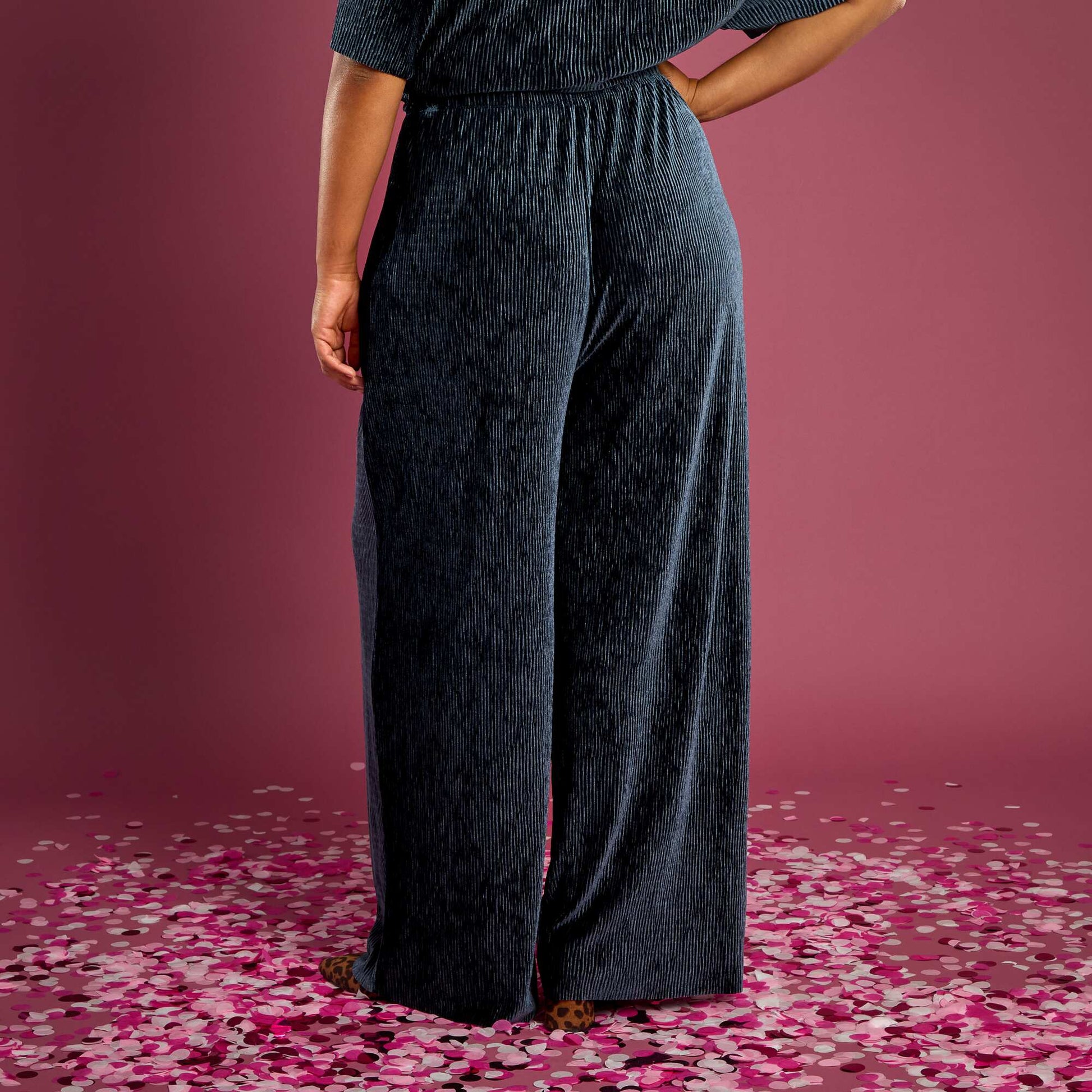 Pantalon large en velours côtelé uni BLEU