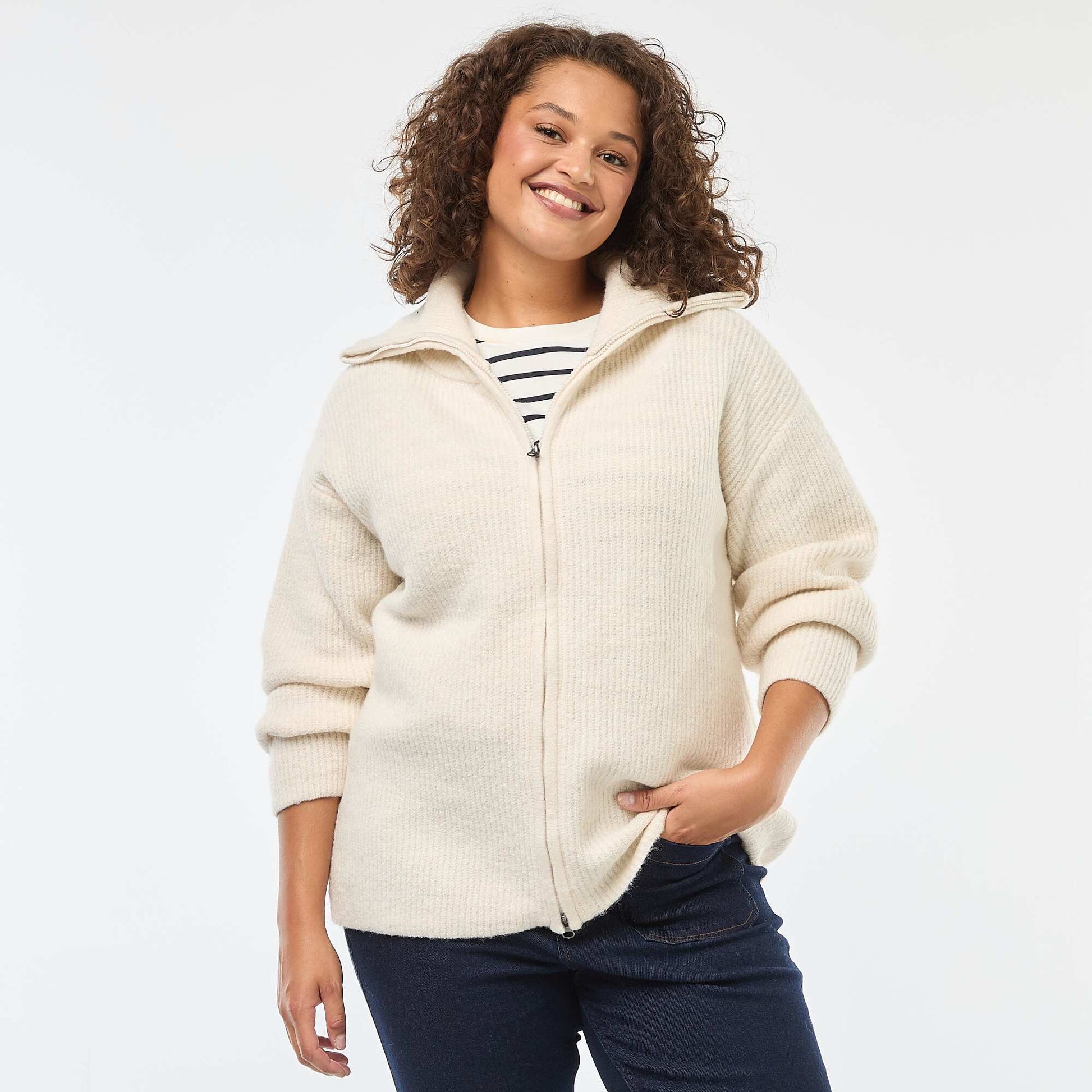 Sweat zippé à capuche en maille tricot BEIGE