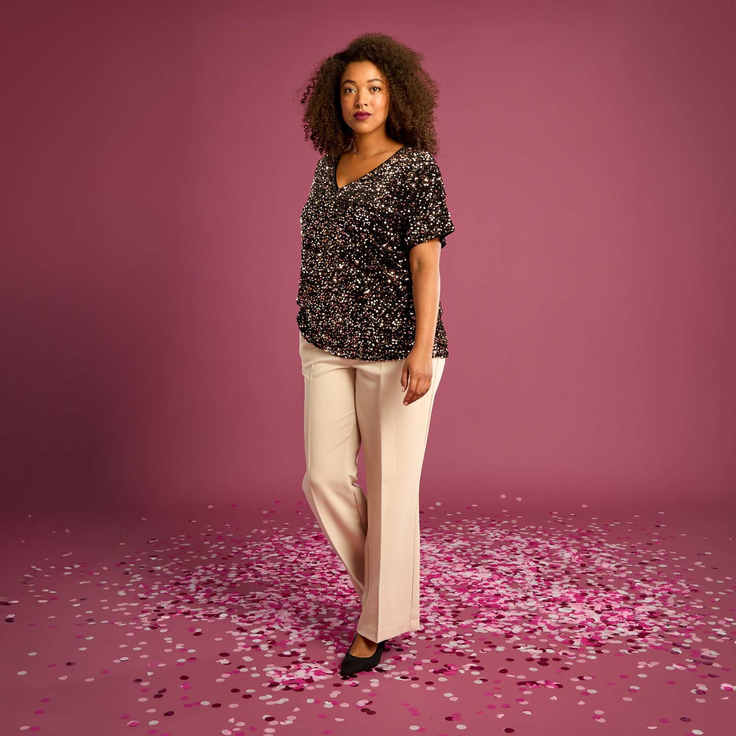 T-shirt avec sequins all-over manches courtes JAUNE