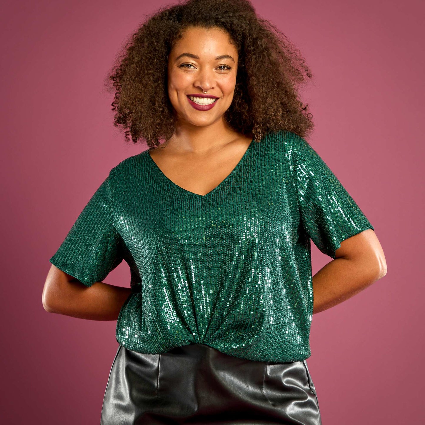 Tee-shirt manches courtes à sequins VERT