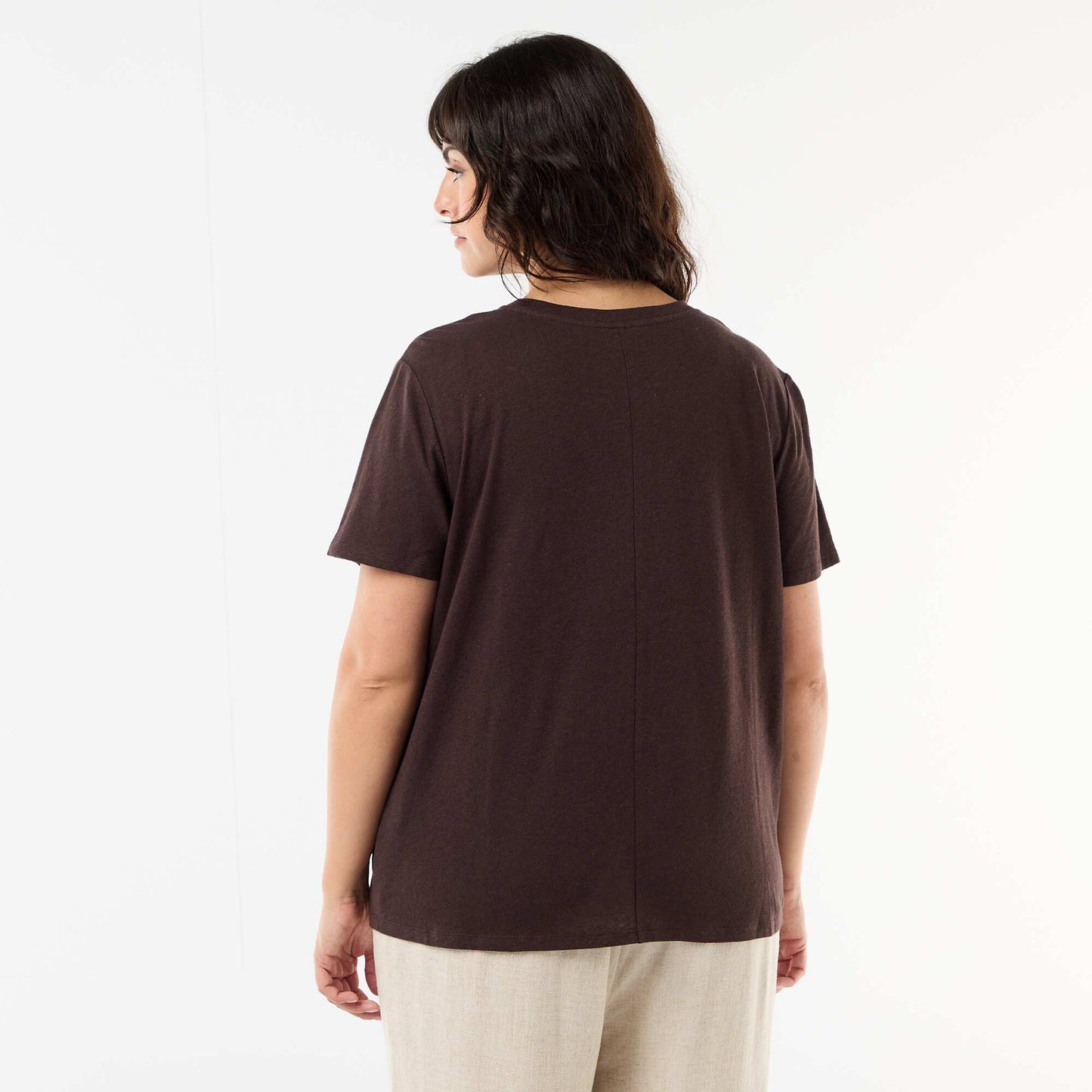 T-shirt basique col V et manches courtes MARRON