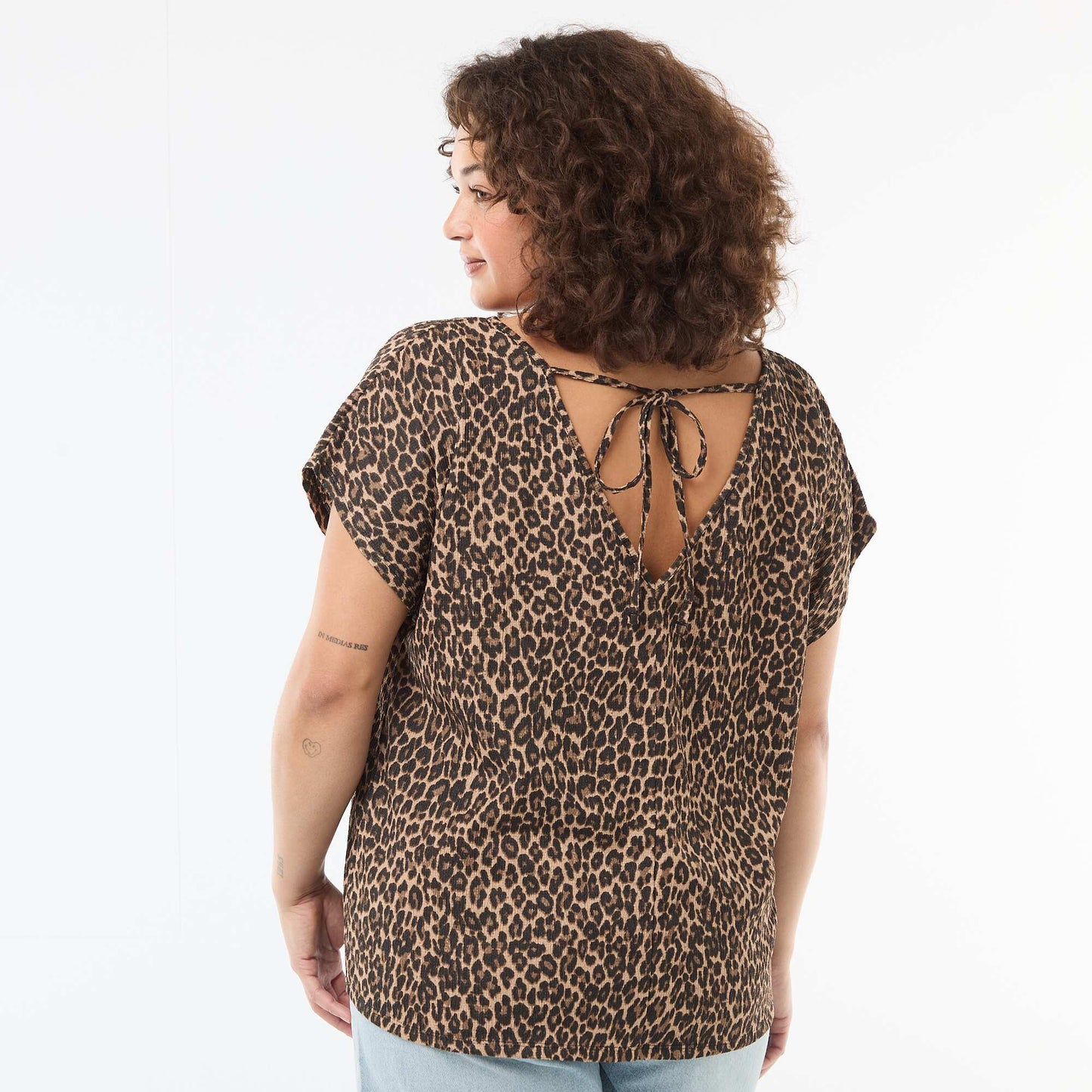 Blouse en matière gaufrée à manches courtes BEIGE