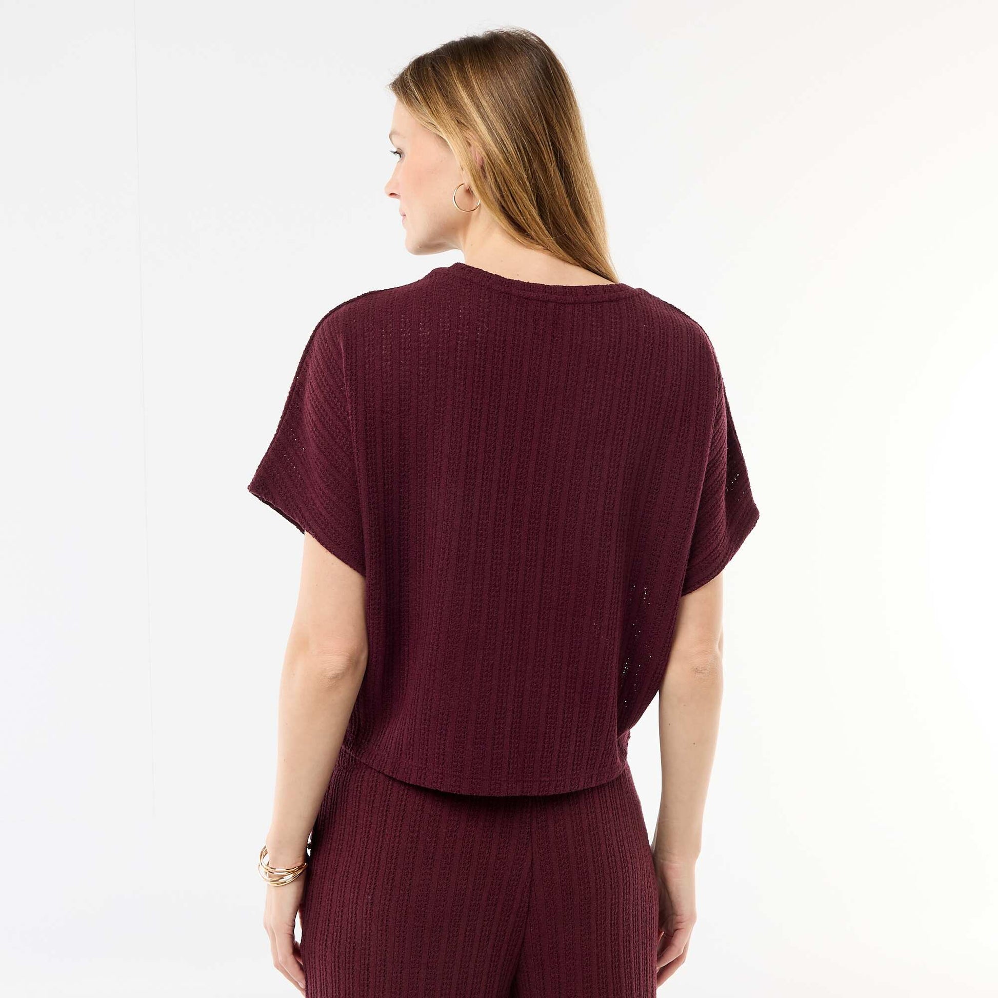Pull en maille ajourée à manches courtes ROUGE