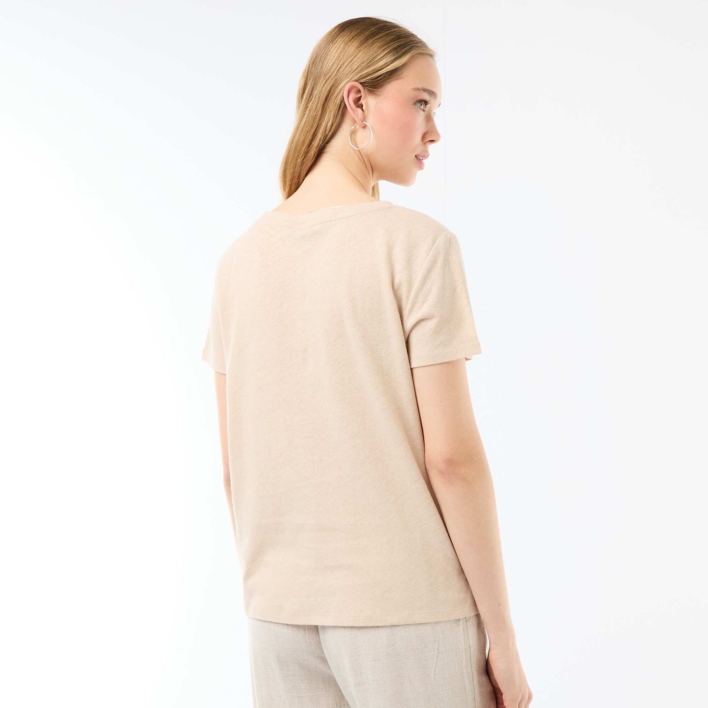 T-shirt basique à manches courtes col V BLANC