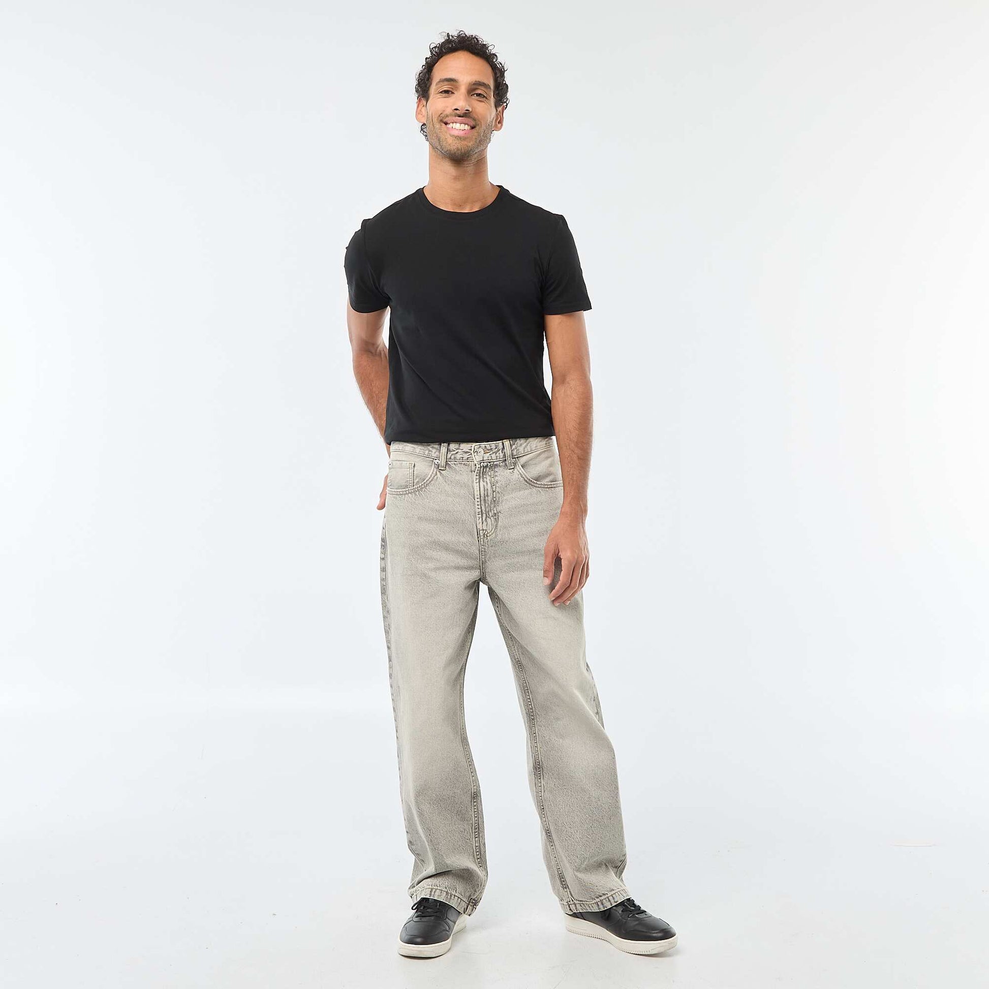 Jean droit / regular fit à 5 poches GRIS