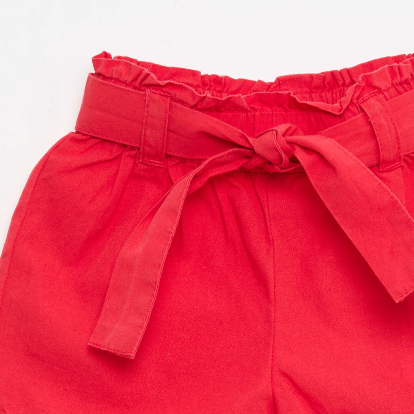 Short en popeline avec ceinture à nouer ROUGE