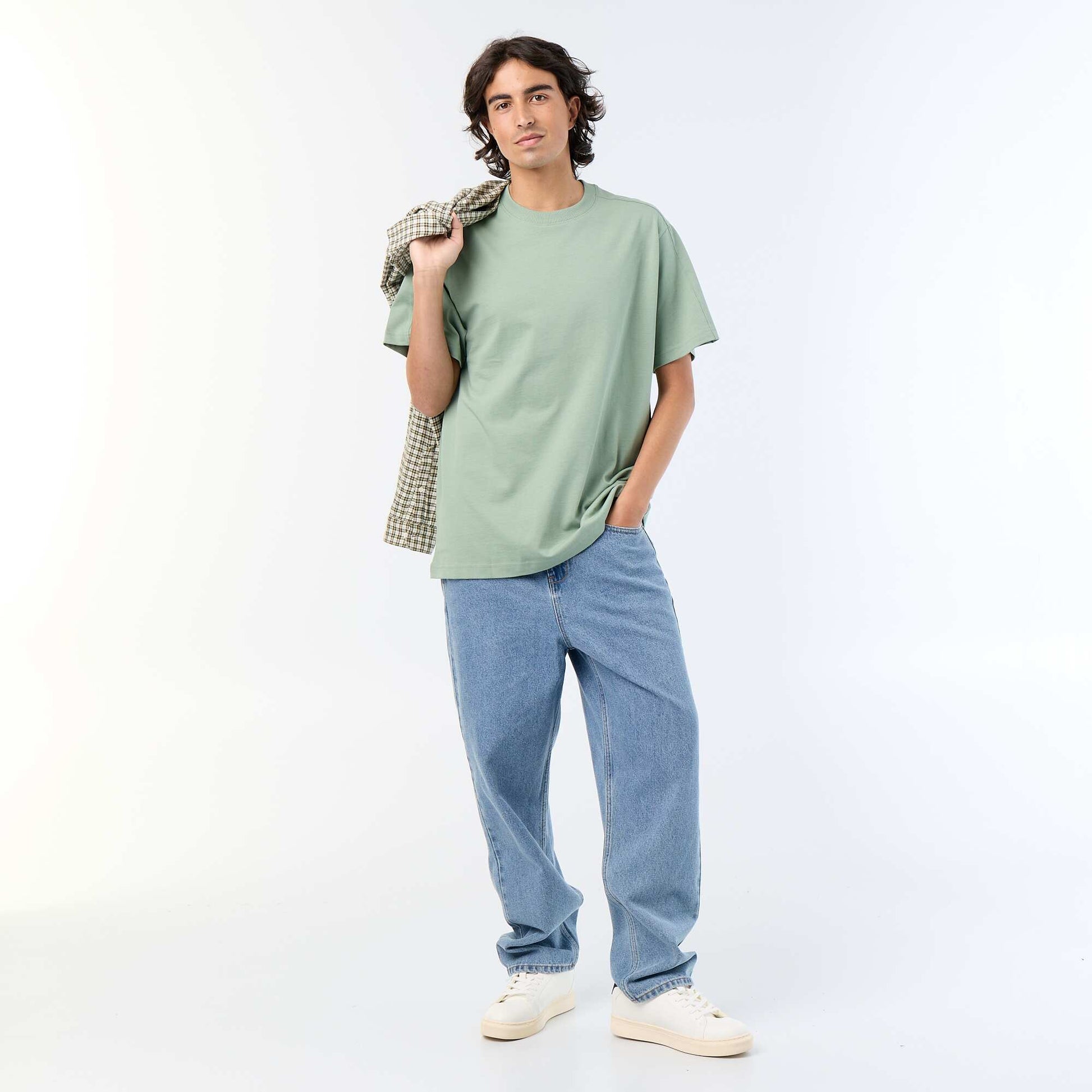 Tee-shirt uni coupe confort fit / oversize à manches courtes VERT