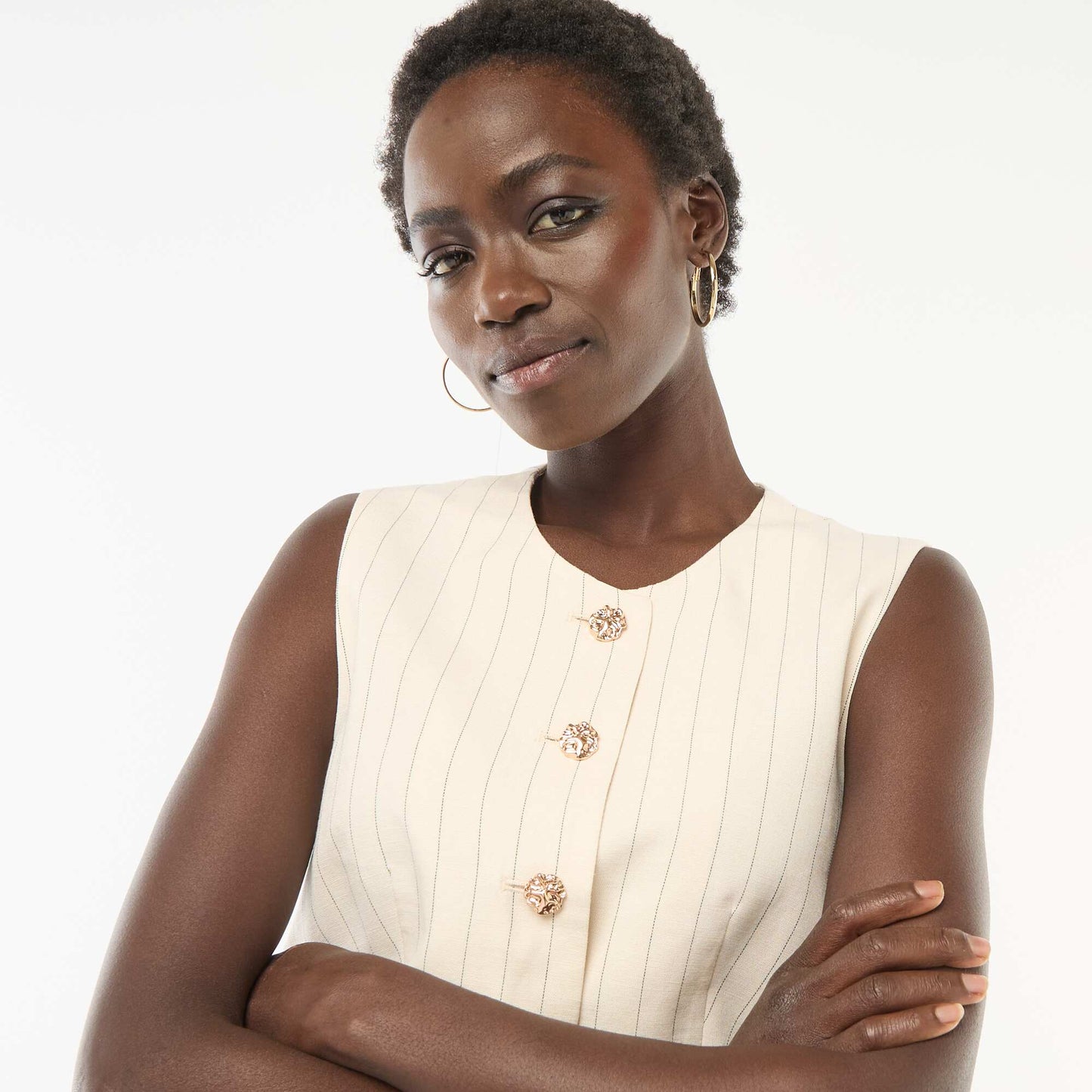 Veste de tailleur avec boutons dorés BEIGE