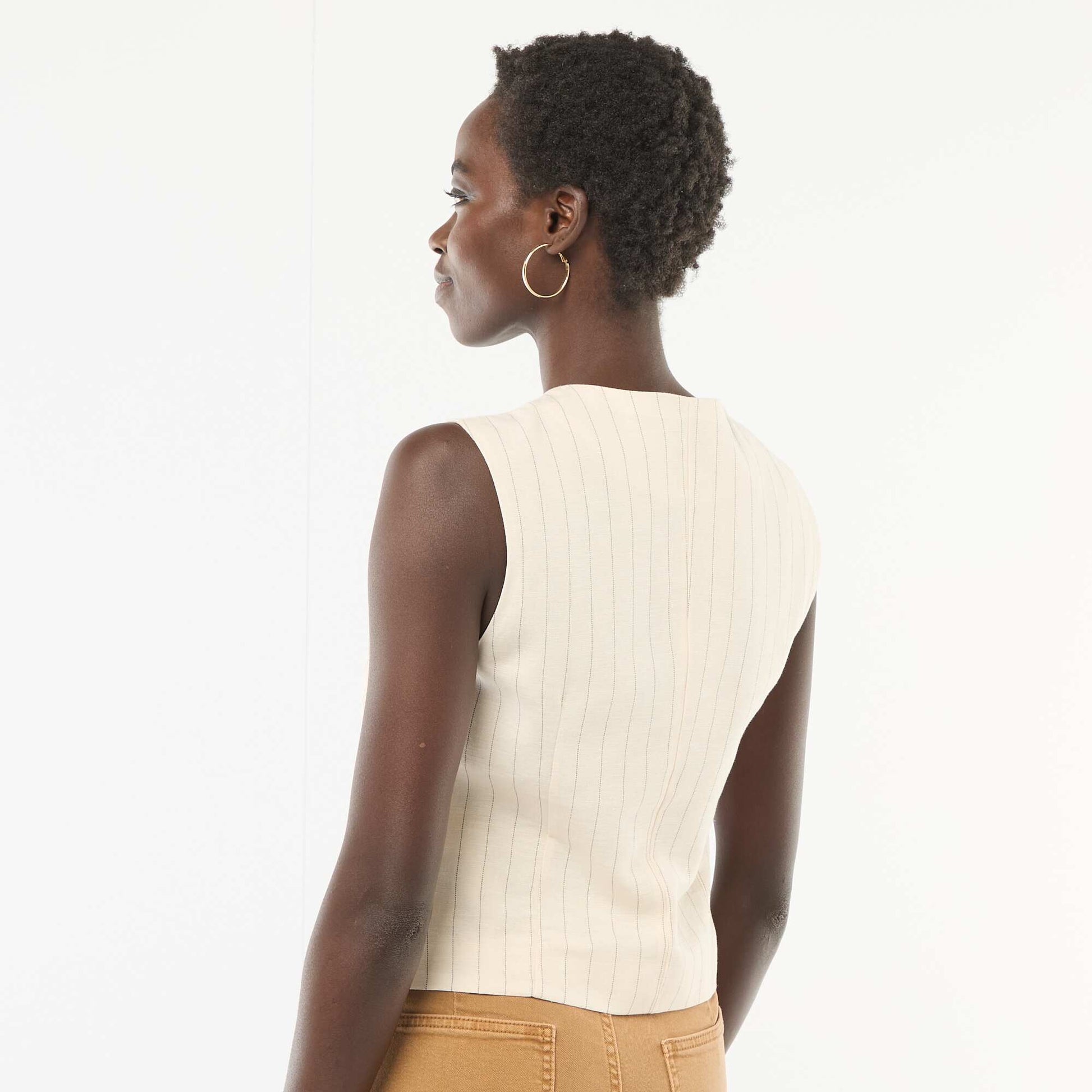 Veste de tailleur avec boutons dorés BEIGE