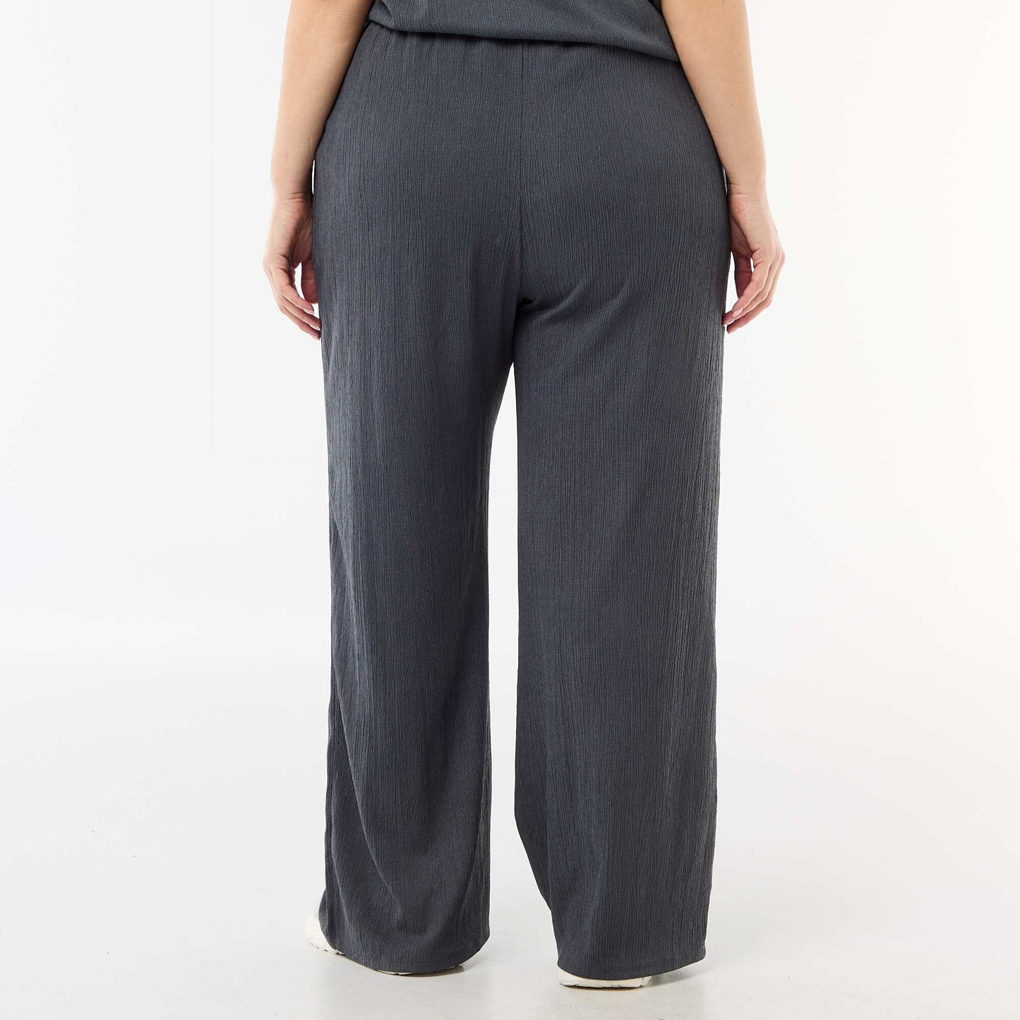 Pantalon large en maille crêpée GRIS