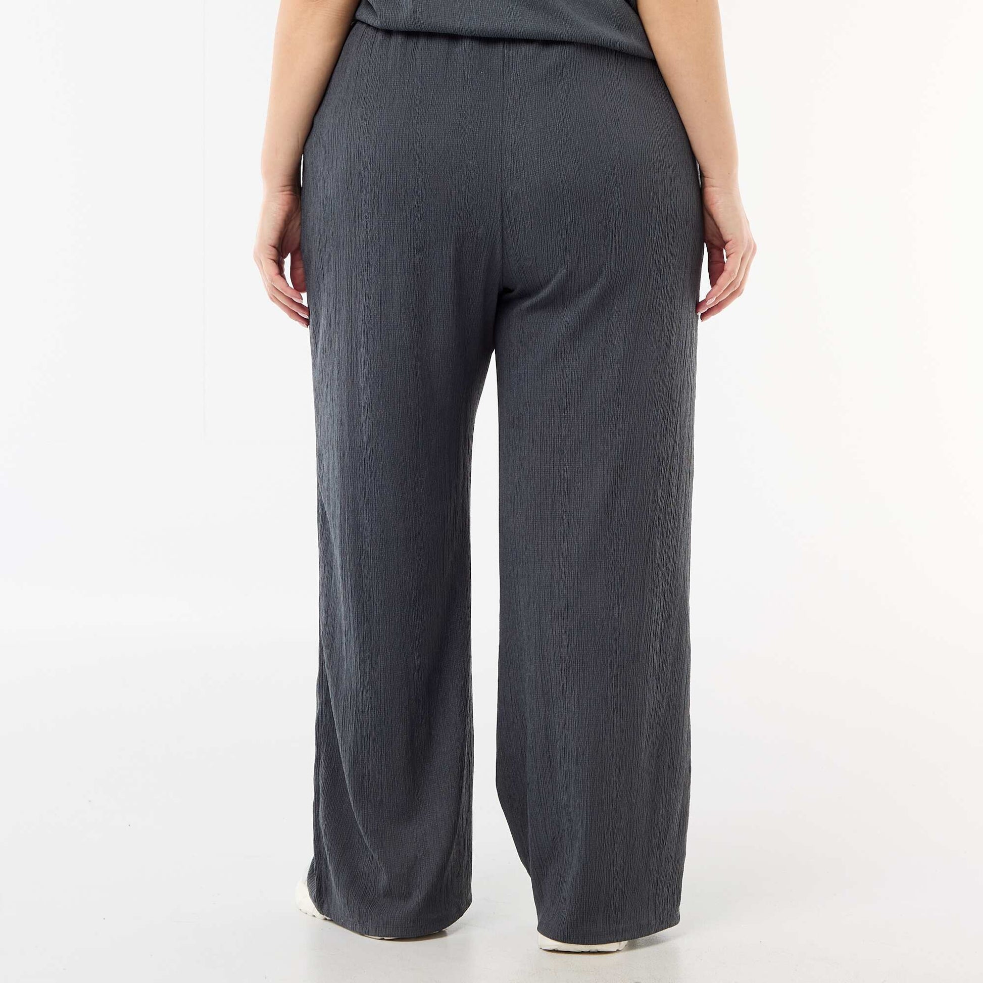 Pantalon large en maille crêpée GRIS