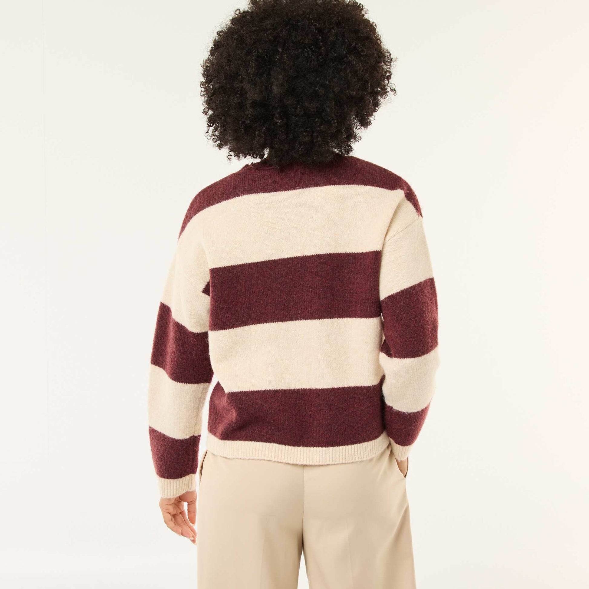 Pull rayé col rond en matière douce BEIGE
