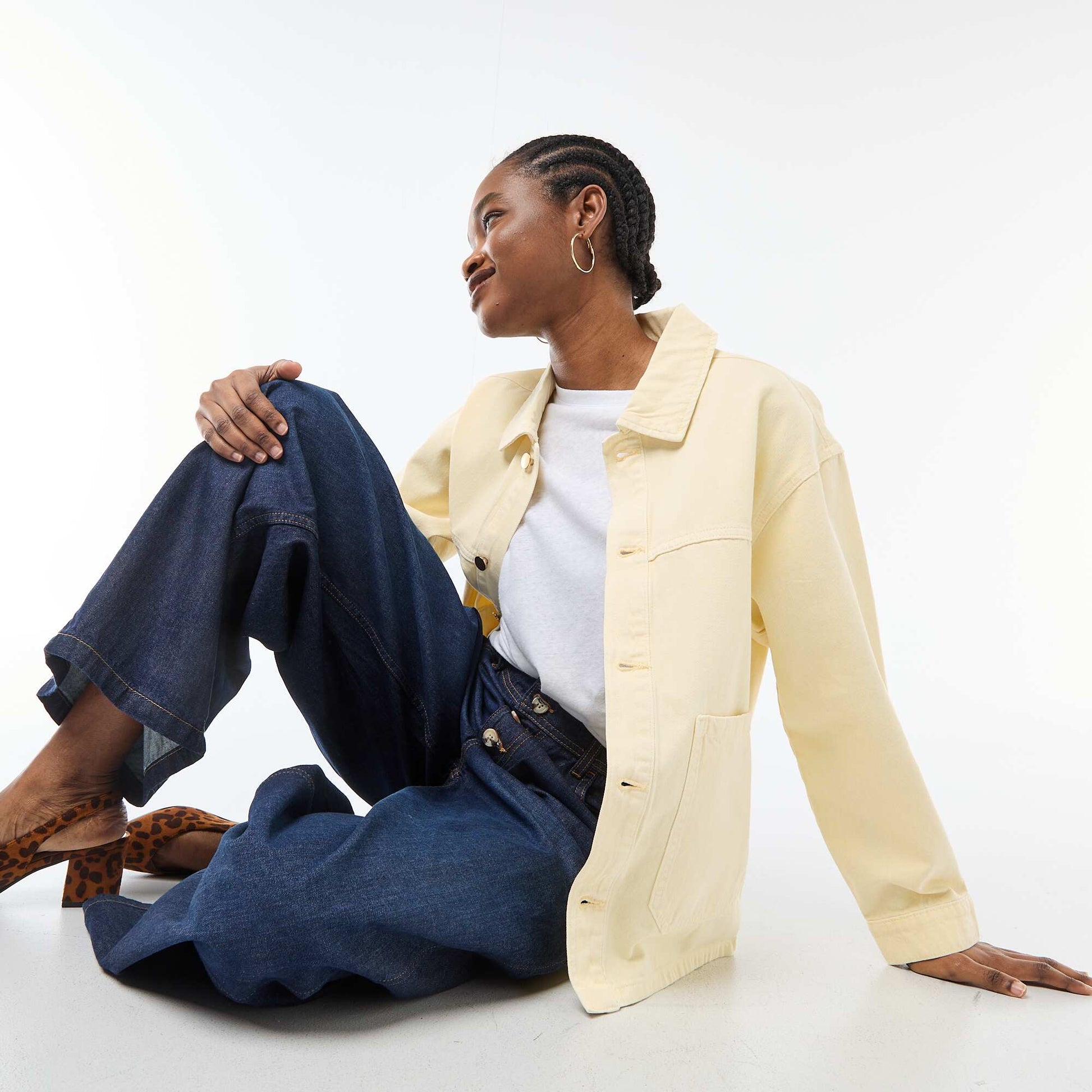 Veste denim courte avec 2 poches plaquées JAUNE