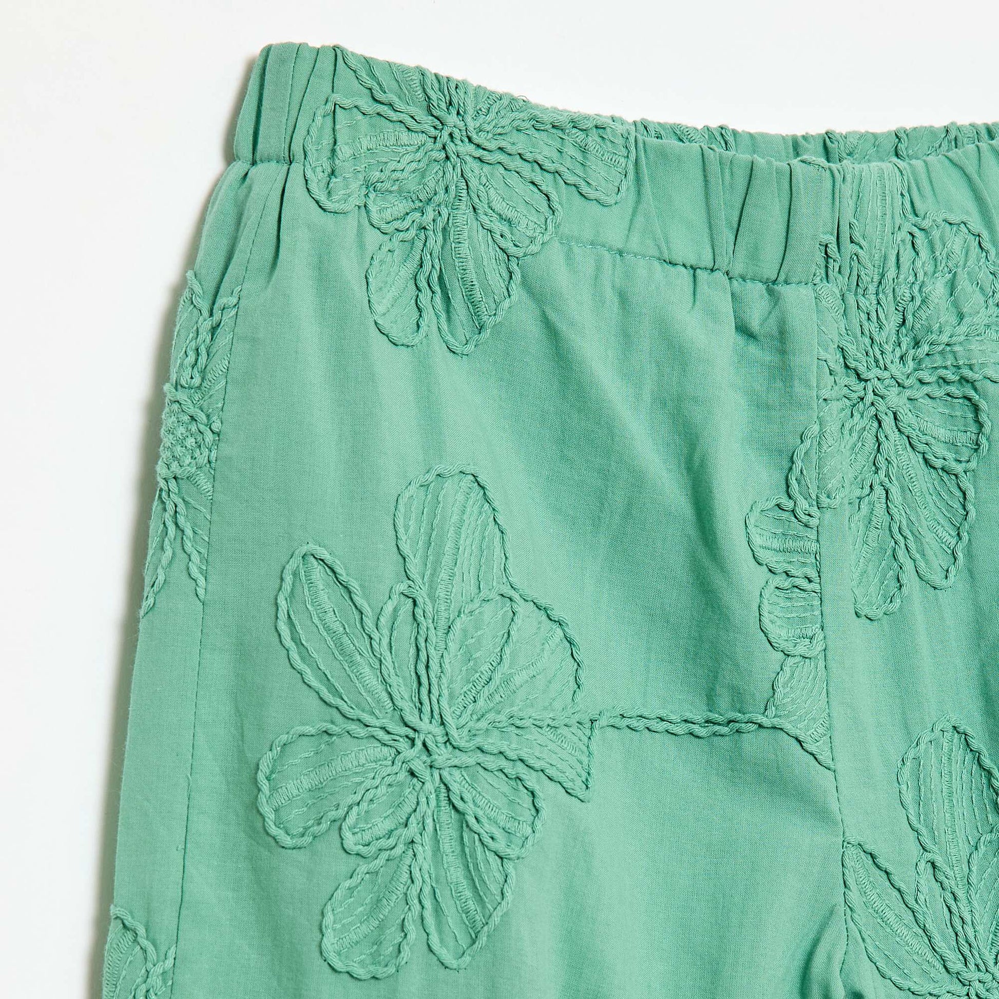 Pantalon large avec broderies VERT