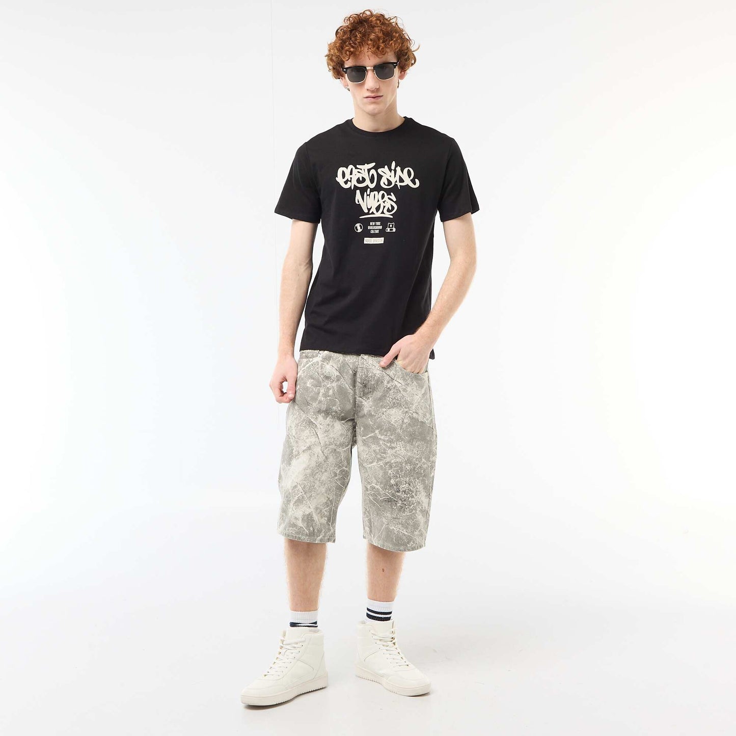 T-shirt imprimé placé en coton uni NOIR