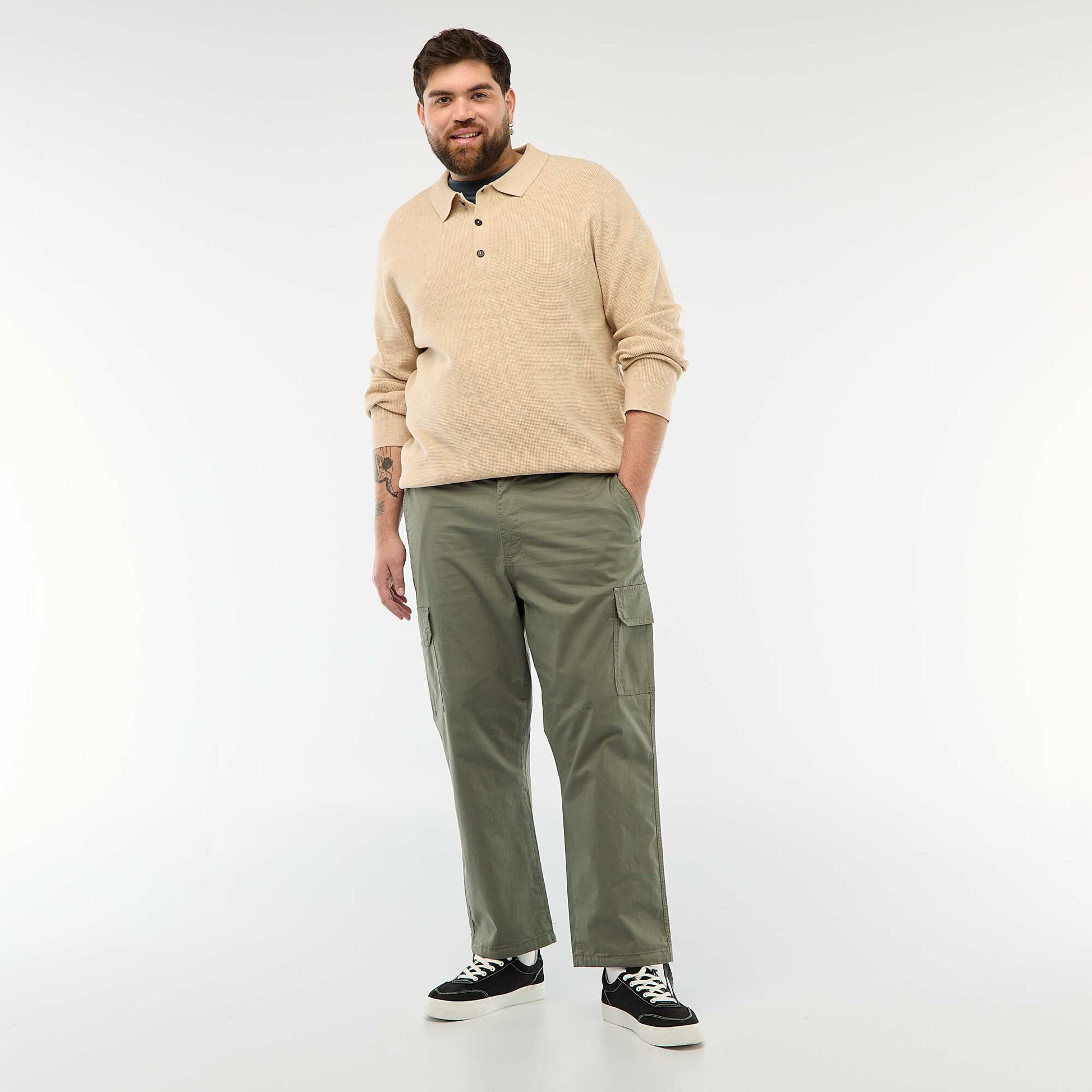 Pantalon multipoches coupe droite / regular fit VERT