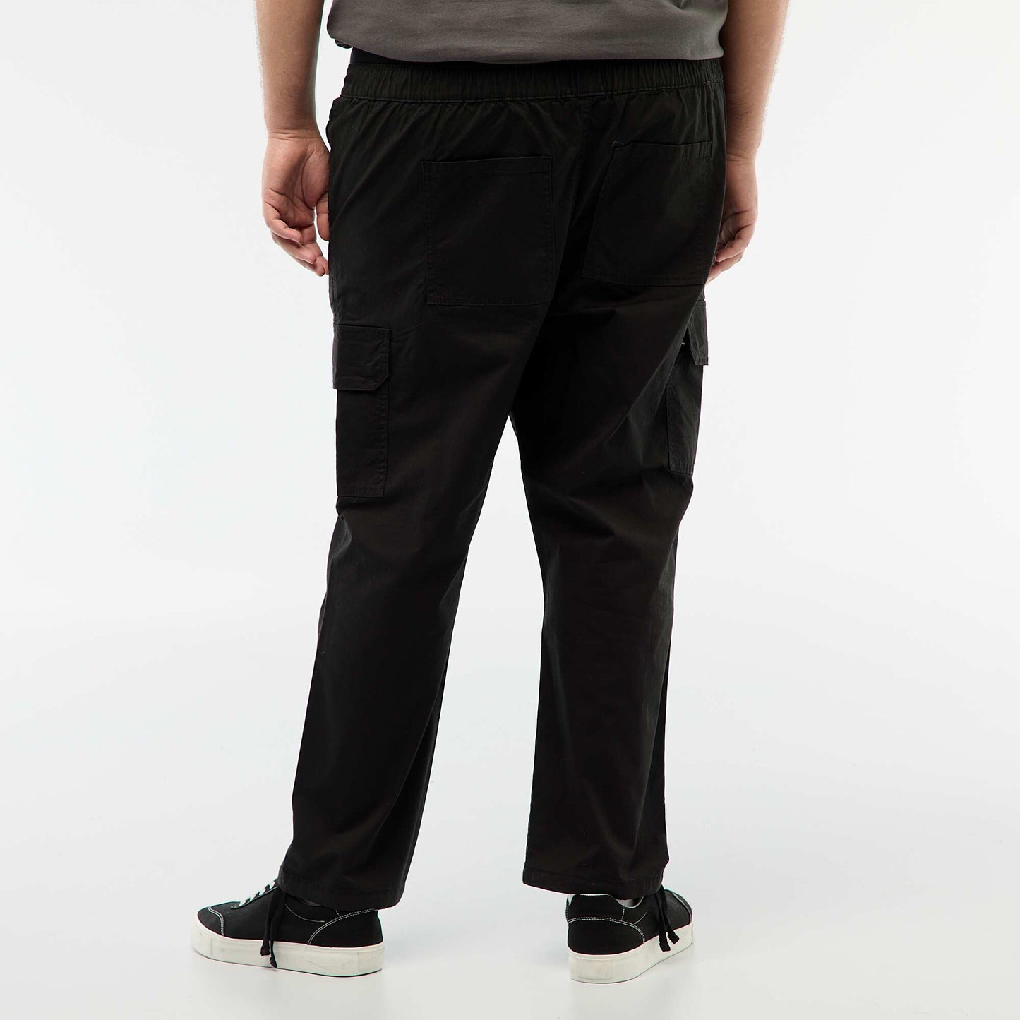 Pantalon multipoches coupe droite / regular fit NOIR