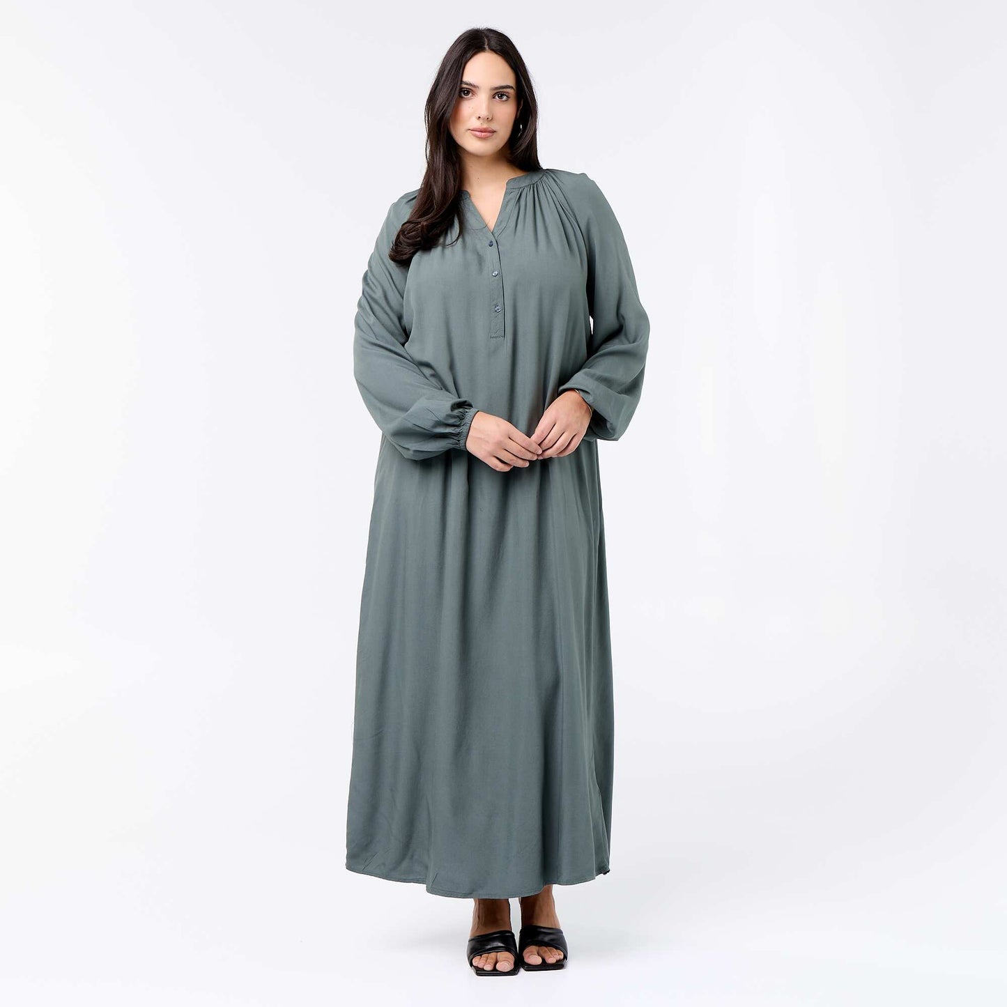 Robe longue à manches longue et col tunisien VERT