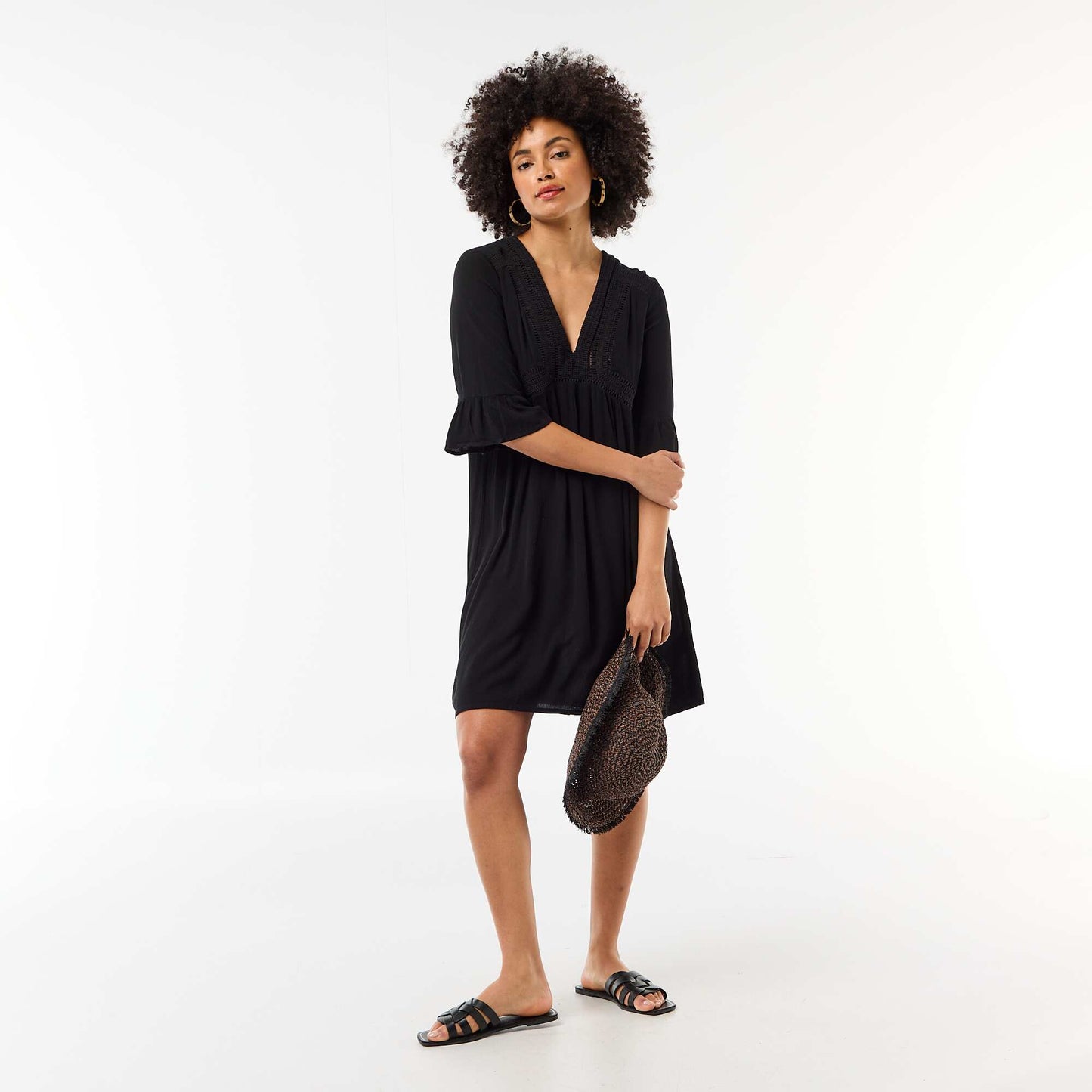 Robe de plage en maille crêpe et macramé NOIR